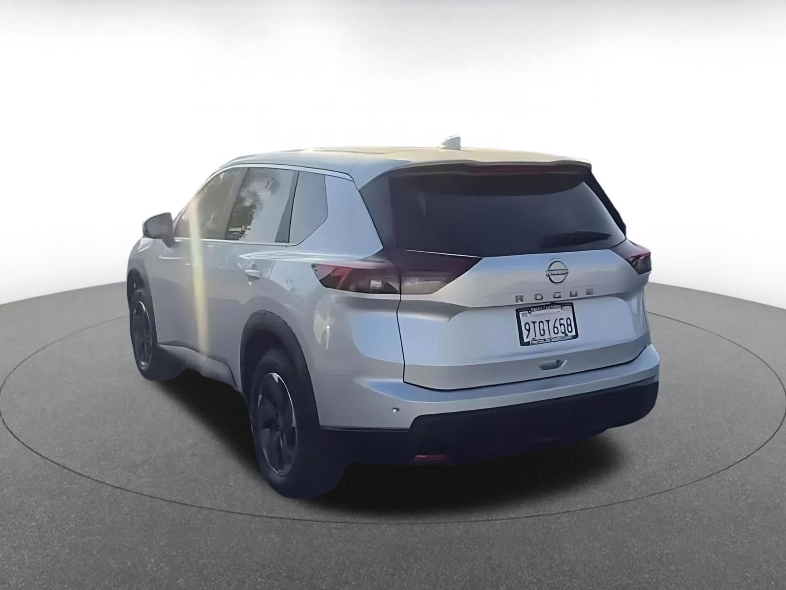 Thumbnail: 2025 Nissan Rogue - 11
