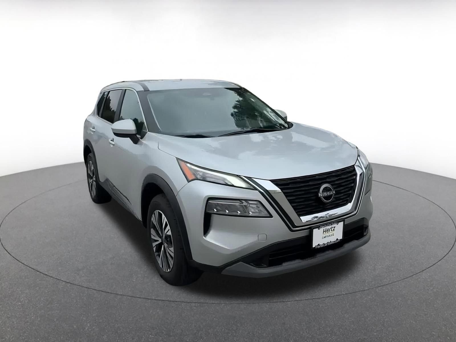 Thumbnail: 2023 Nissan Rogue - 3