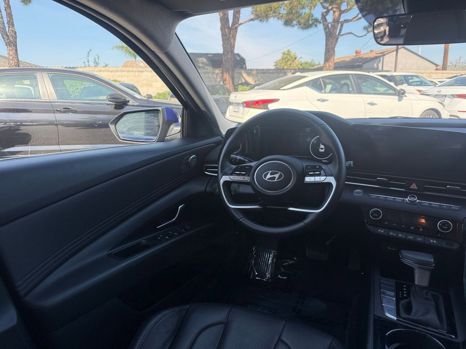 Thumbnail: 2025 Hyundai Elantra - 33