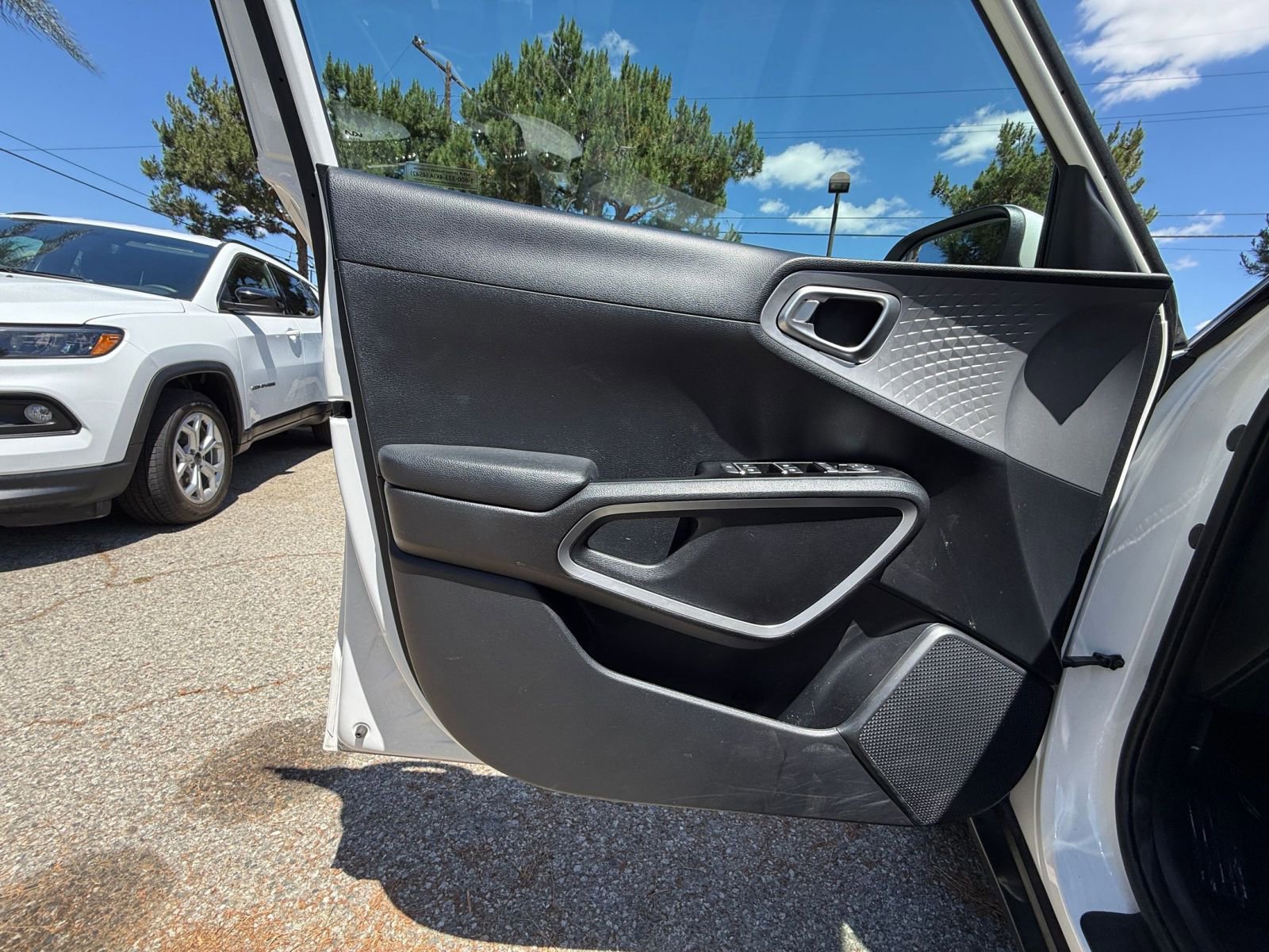 Thumbnail: 2025 Kia Soul - 18