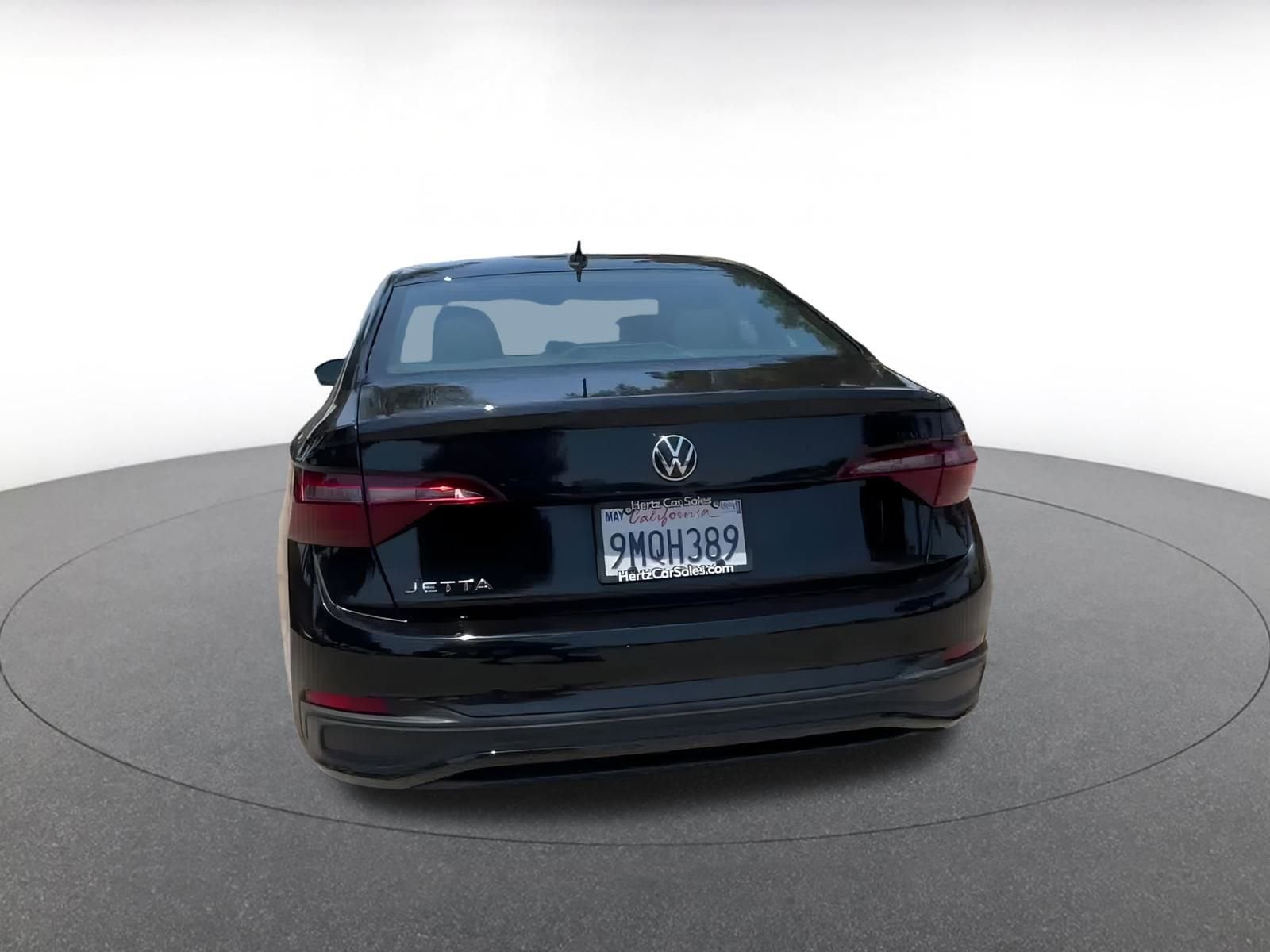Thumbnail: 2024 Volkswagen Jetta - 12