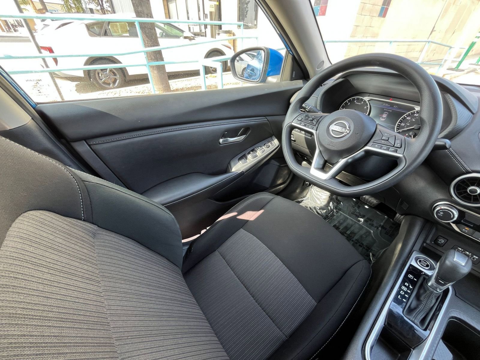 Thumbnail: 2025 Nissan Sentra - 34