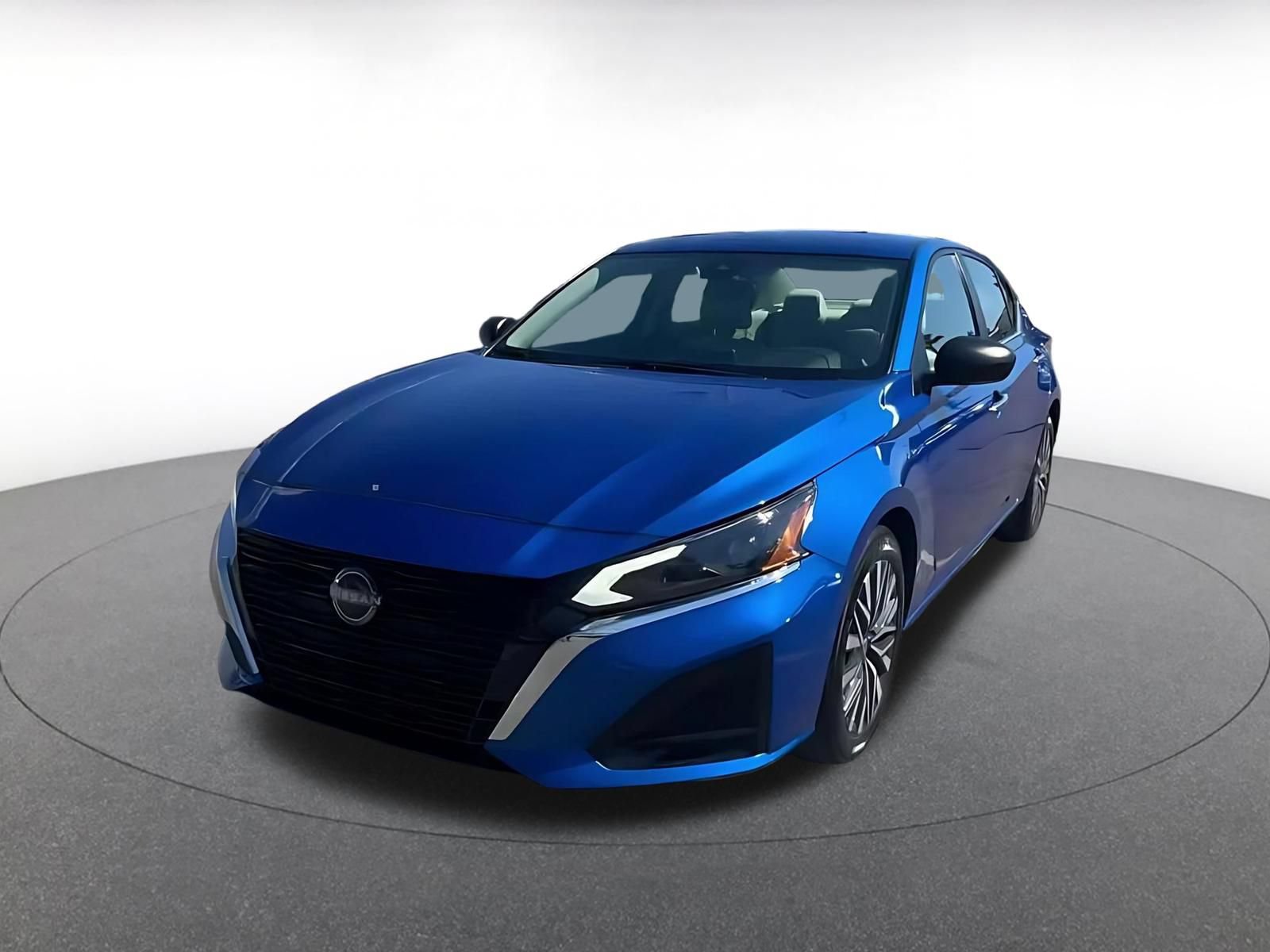 Thumbnail: 2025 Nissan Altima - 7