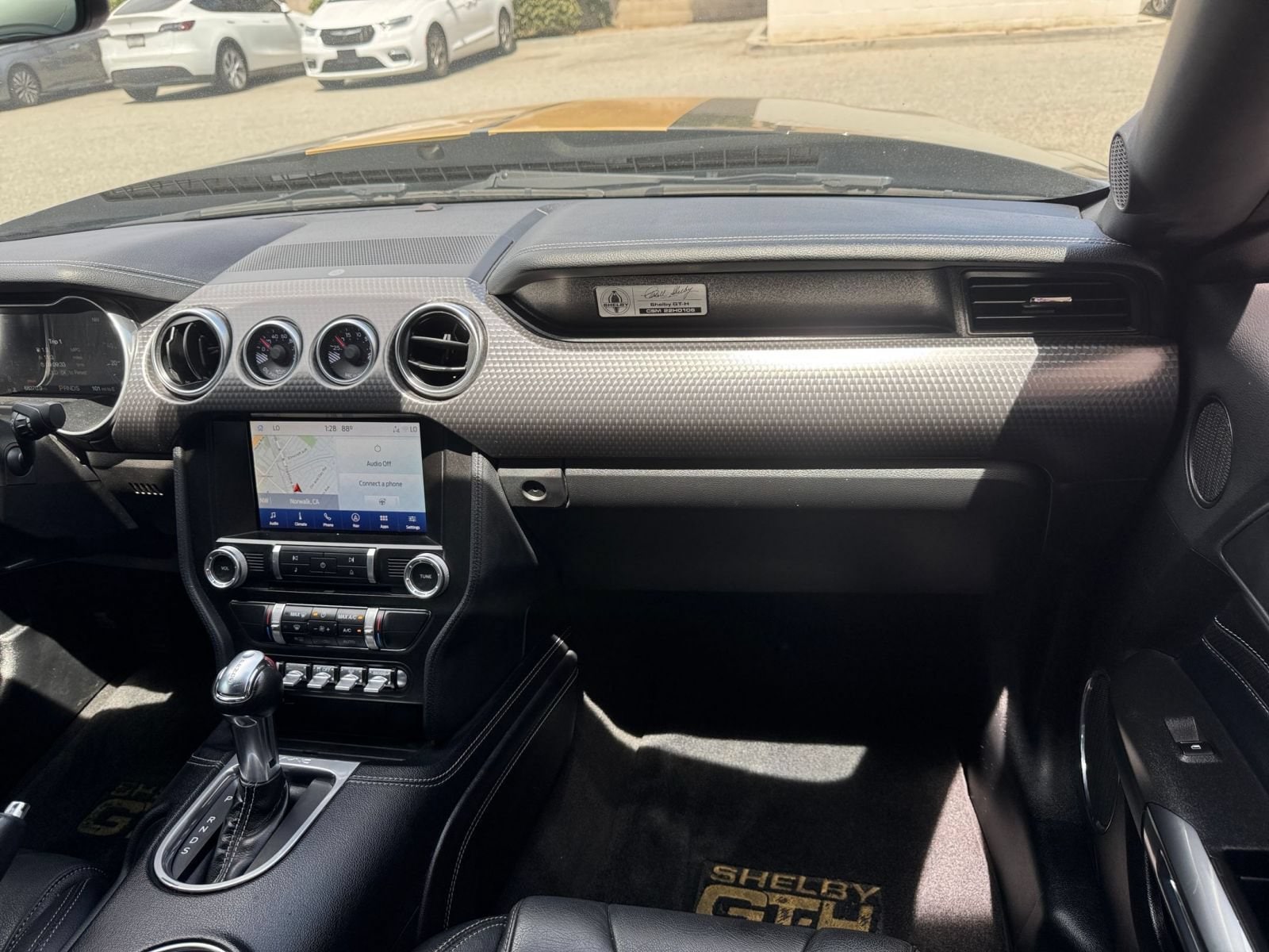 Thumbnail: 2022 Ford Mustang - 30