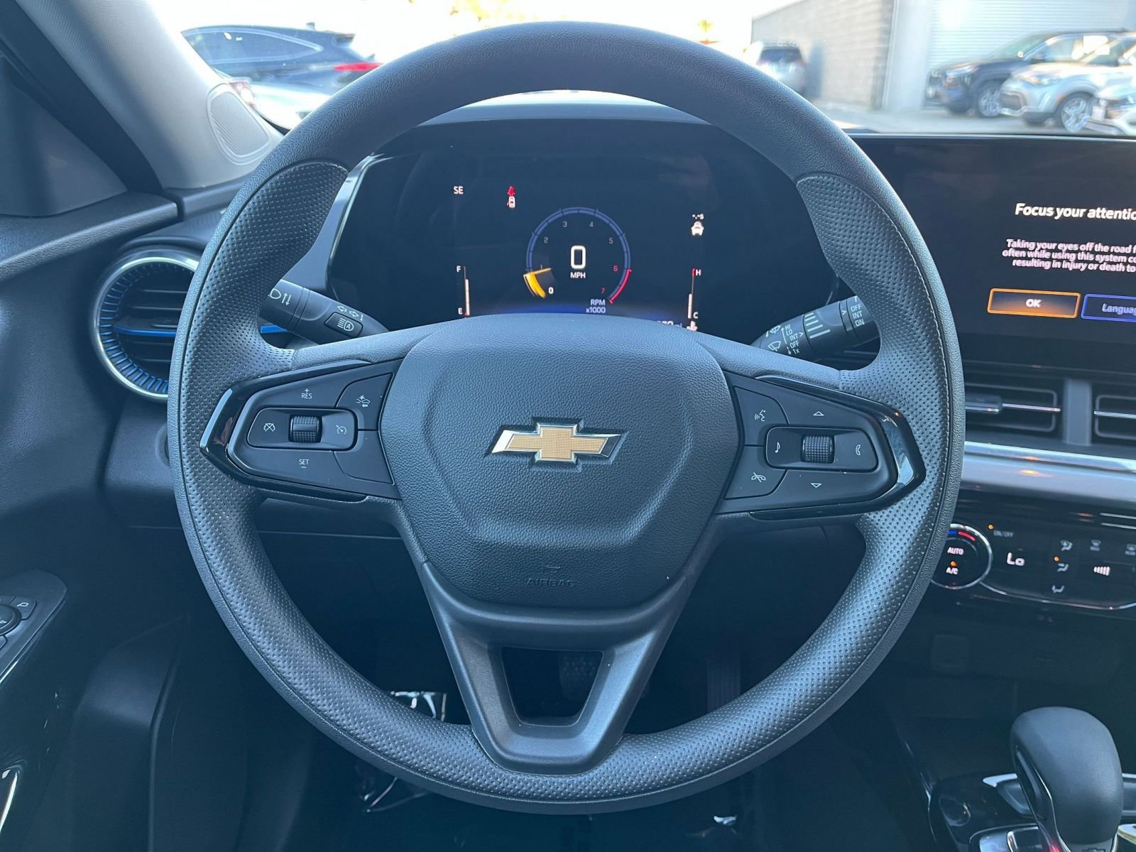 Thumbnail: 2025 Chevrolet Trax - 29