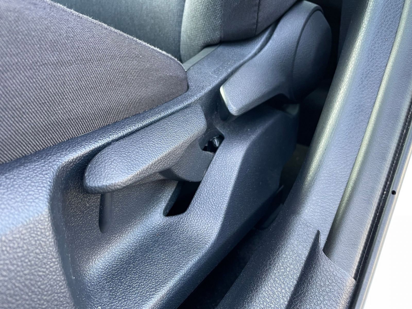 Thumbnail: 2025 Toyota Camry - 23