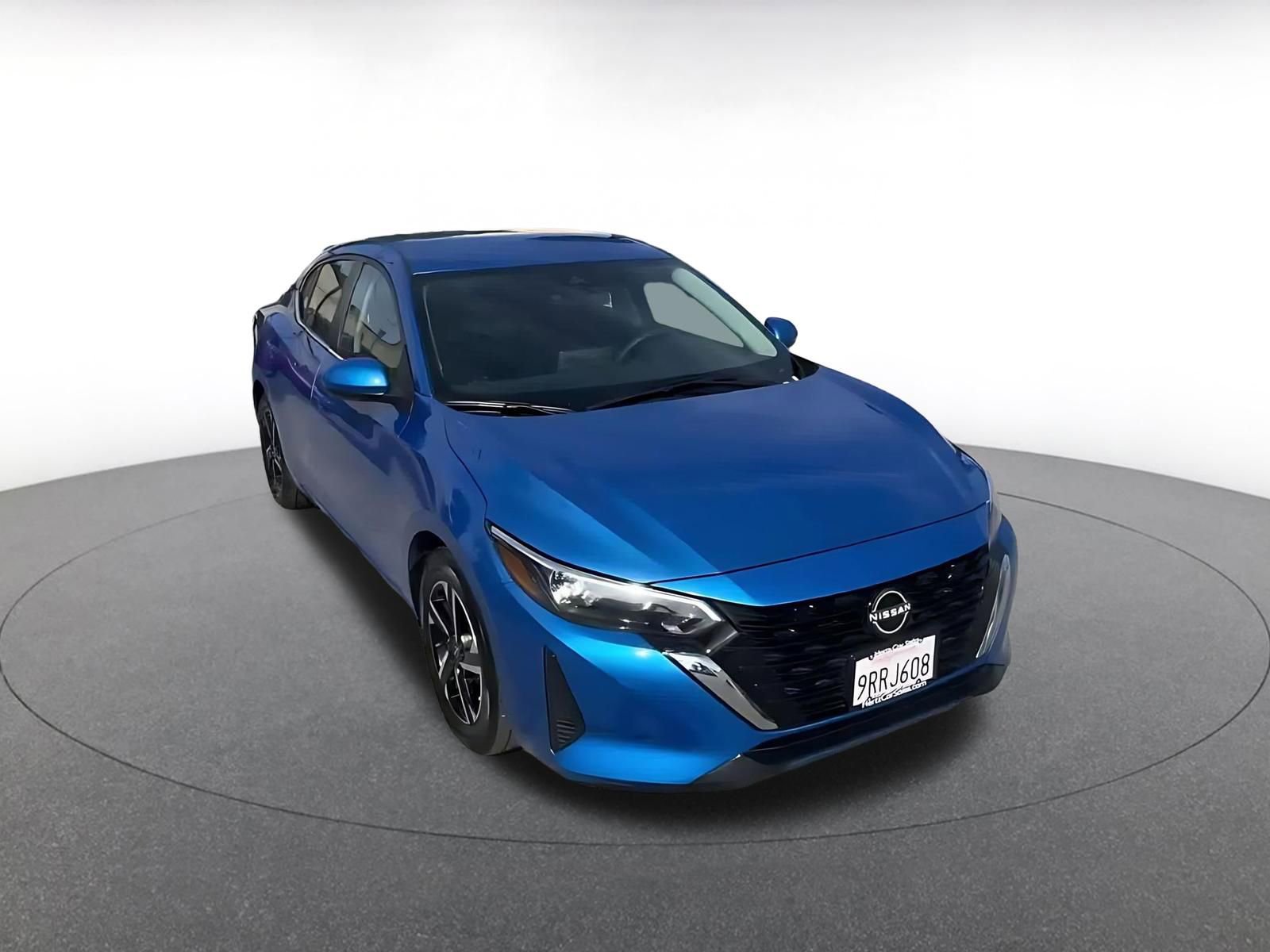 Thumbnail: 2025 Nissan Sentra - 3