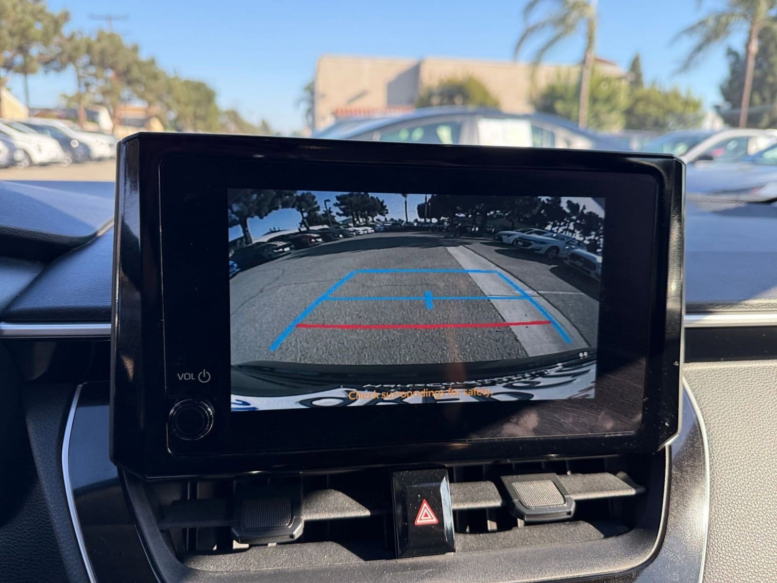 Thumbnail: 2025 Toyota Corolla - 17