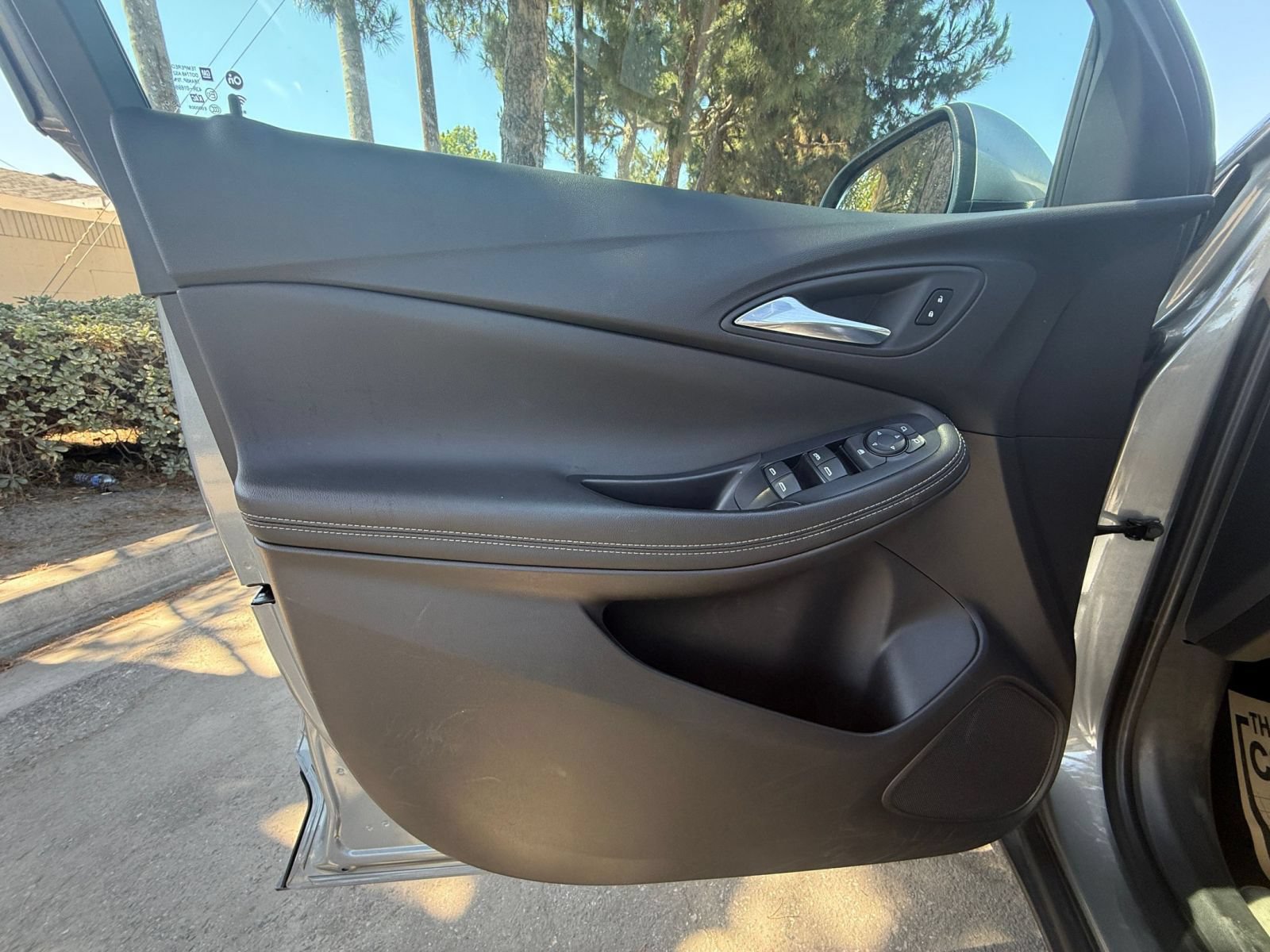 Thumbnail: 2025 Buick Encore GX - 18