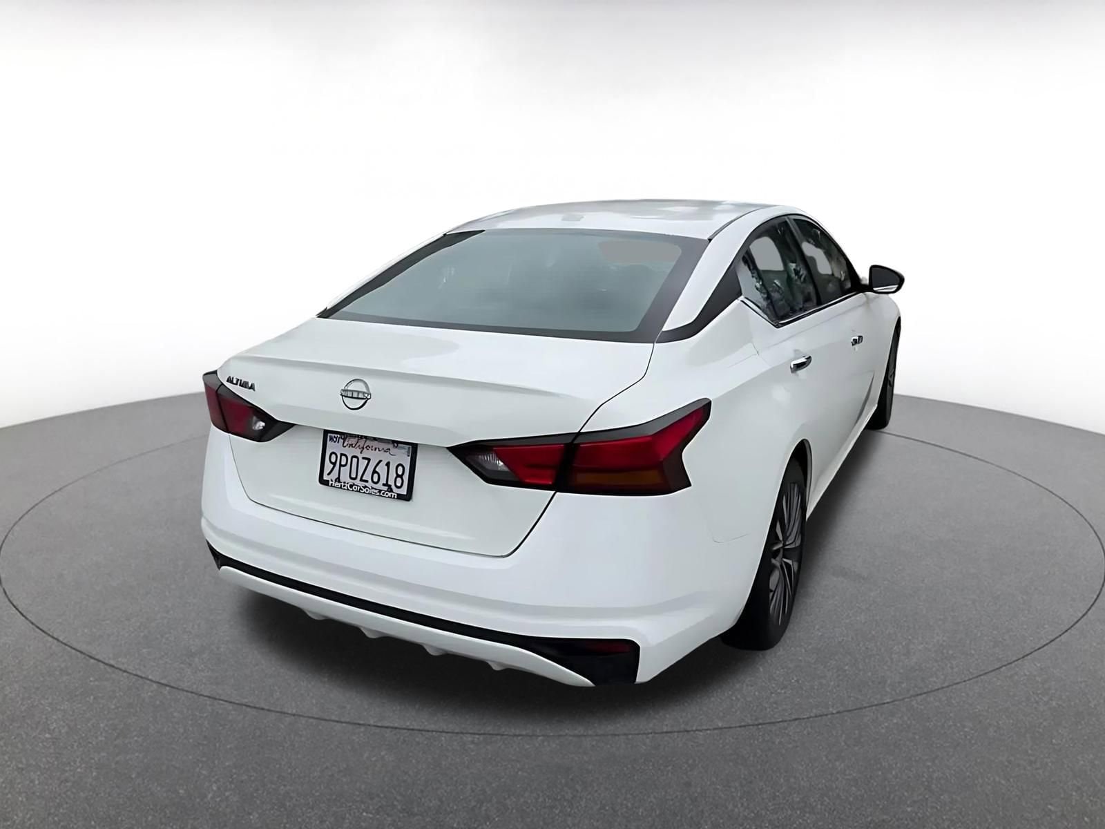 Thumbnail: 2025 Nissan Altima - 7