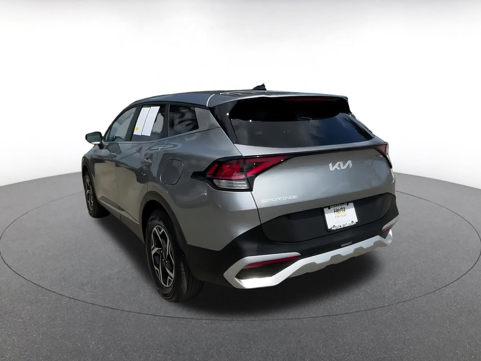 Thumbnail: 2024 Kia Sportage - 11