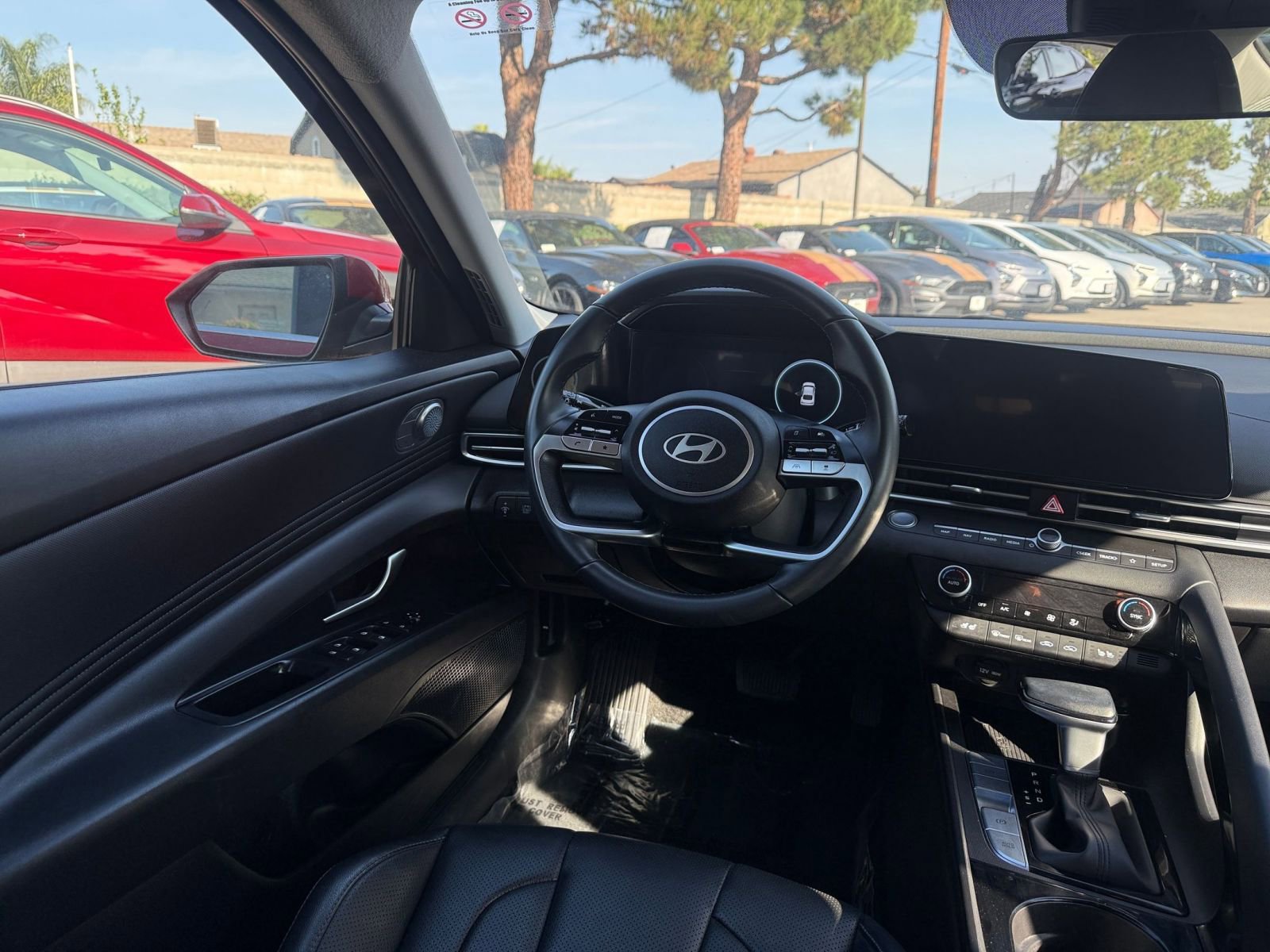 Thumbnail: 2025 Hyundai Elantra - 30