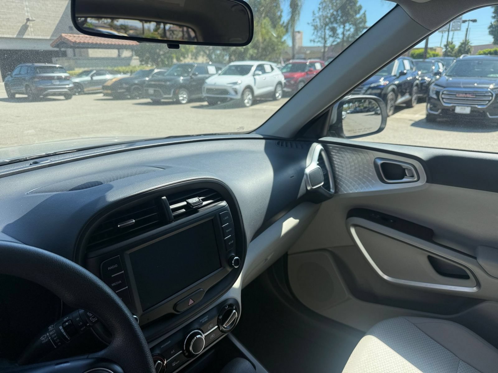 Thumbnail: 2025 Kia Soul - 31