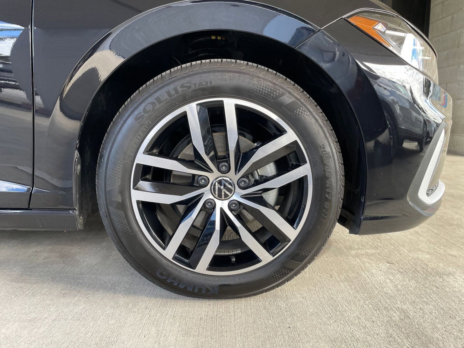 Thumbnail: 2025 Volkswagen Jetta - 30