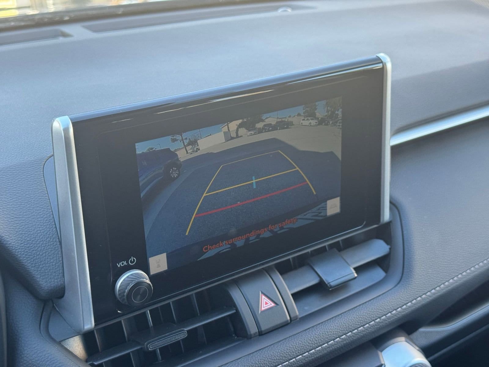 Thumbnail: 2025 Toyota RAV4 - 17