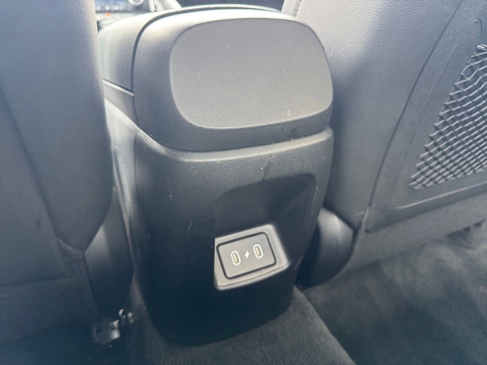 Thumbnail: 2025 Hyundai Elantra - 24