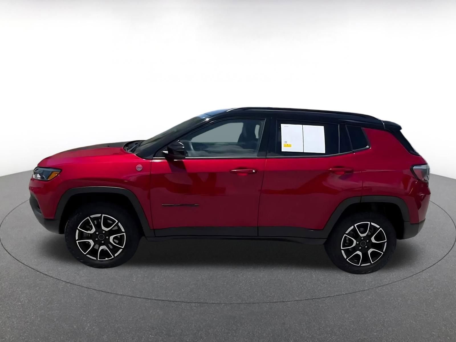 Thumbnail: 2025 Jeep Compass - 8