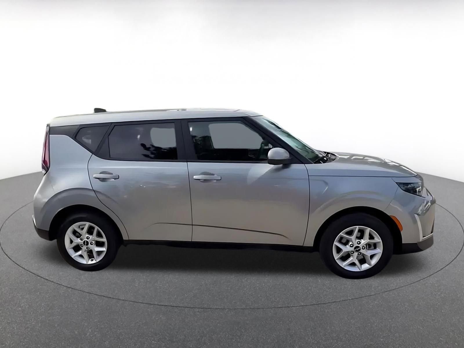 Thumbnail: 2025 Kia Soul - 15