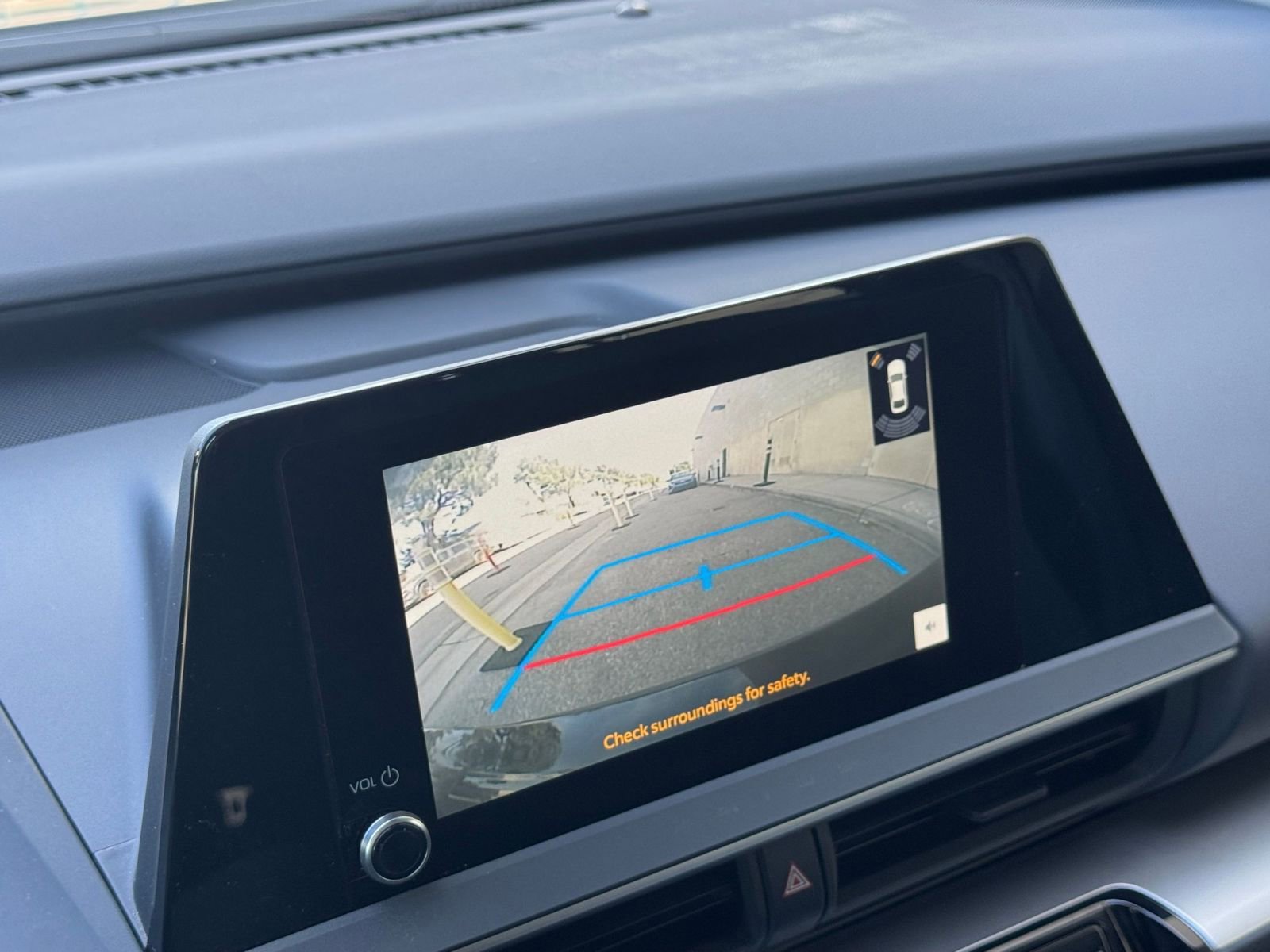 Thumbnail: 2025 Toyota Prius - 17