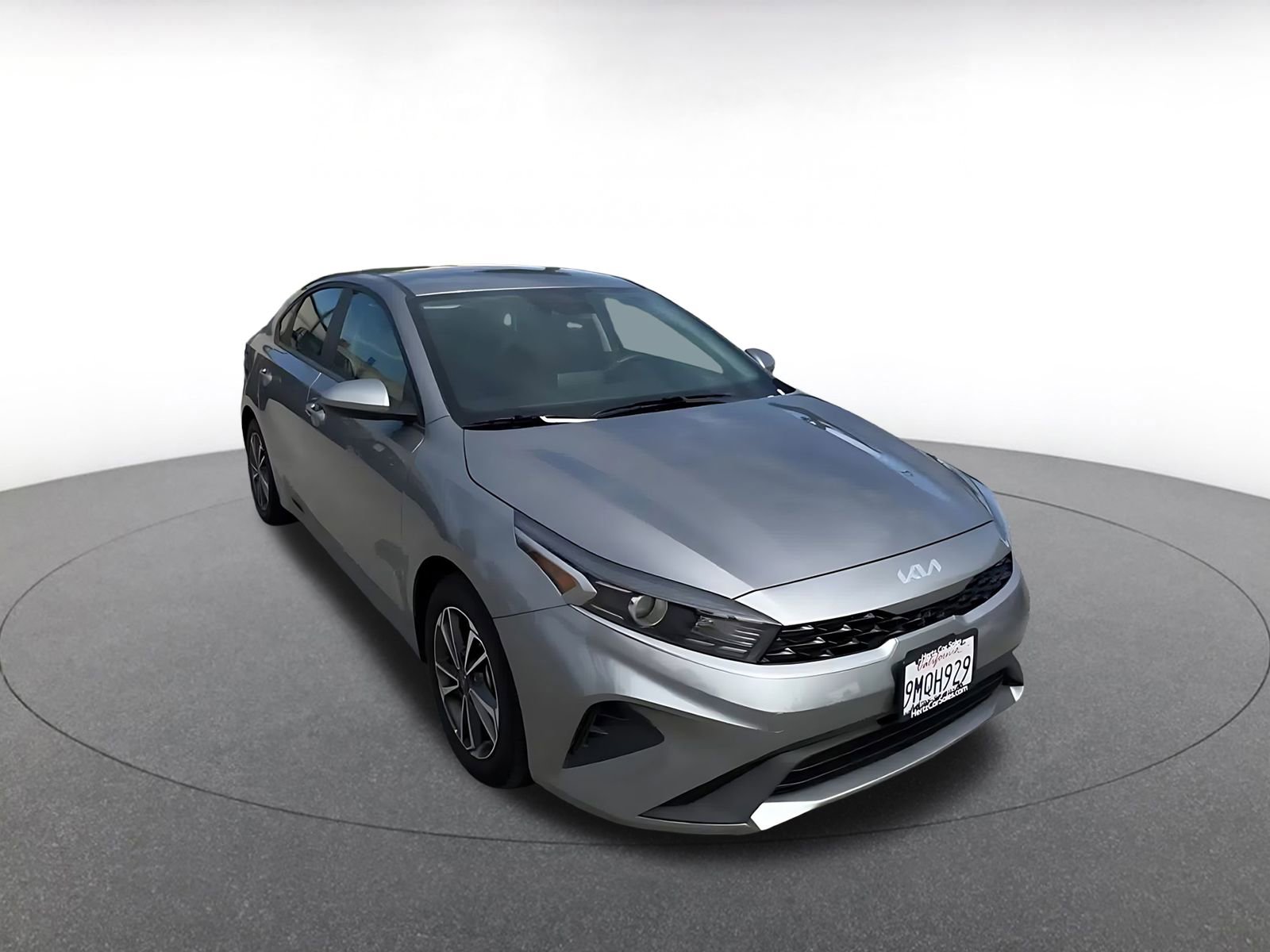 Thumbnail: 2024 Kia Forte - 3