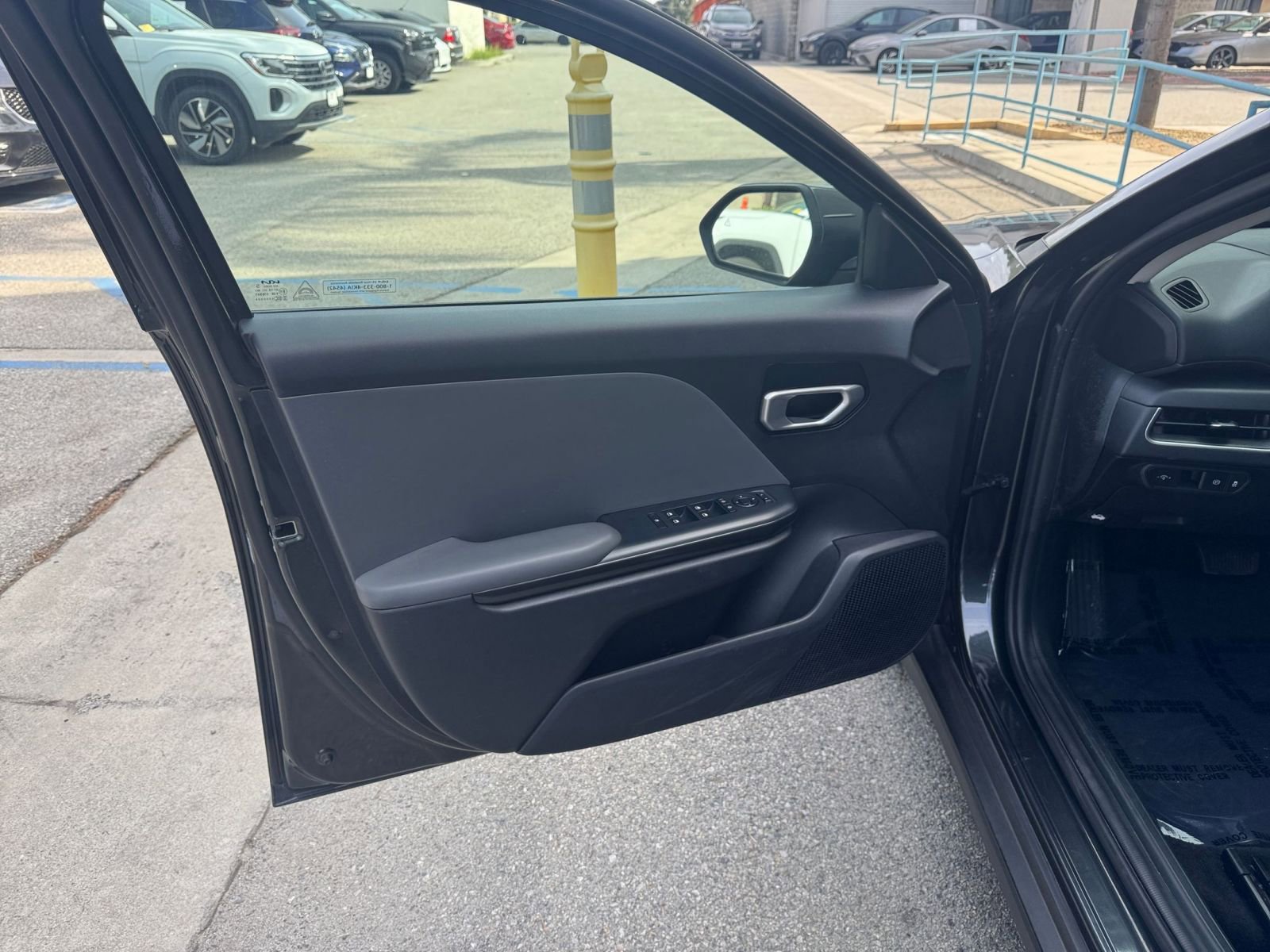 Thumbnail: 2025 Kia K4 - 18