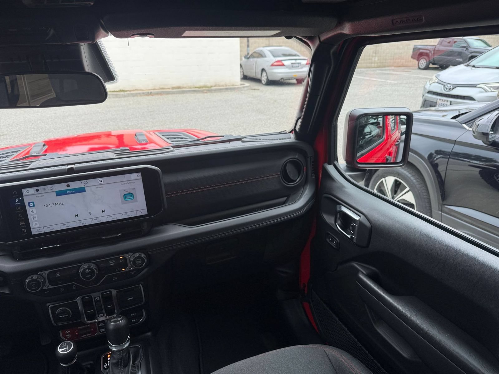 Thumbnail: 2025 Jeep Wrangler - 34