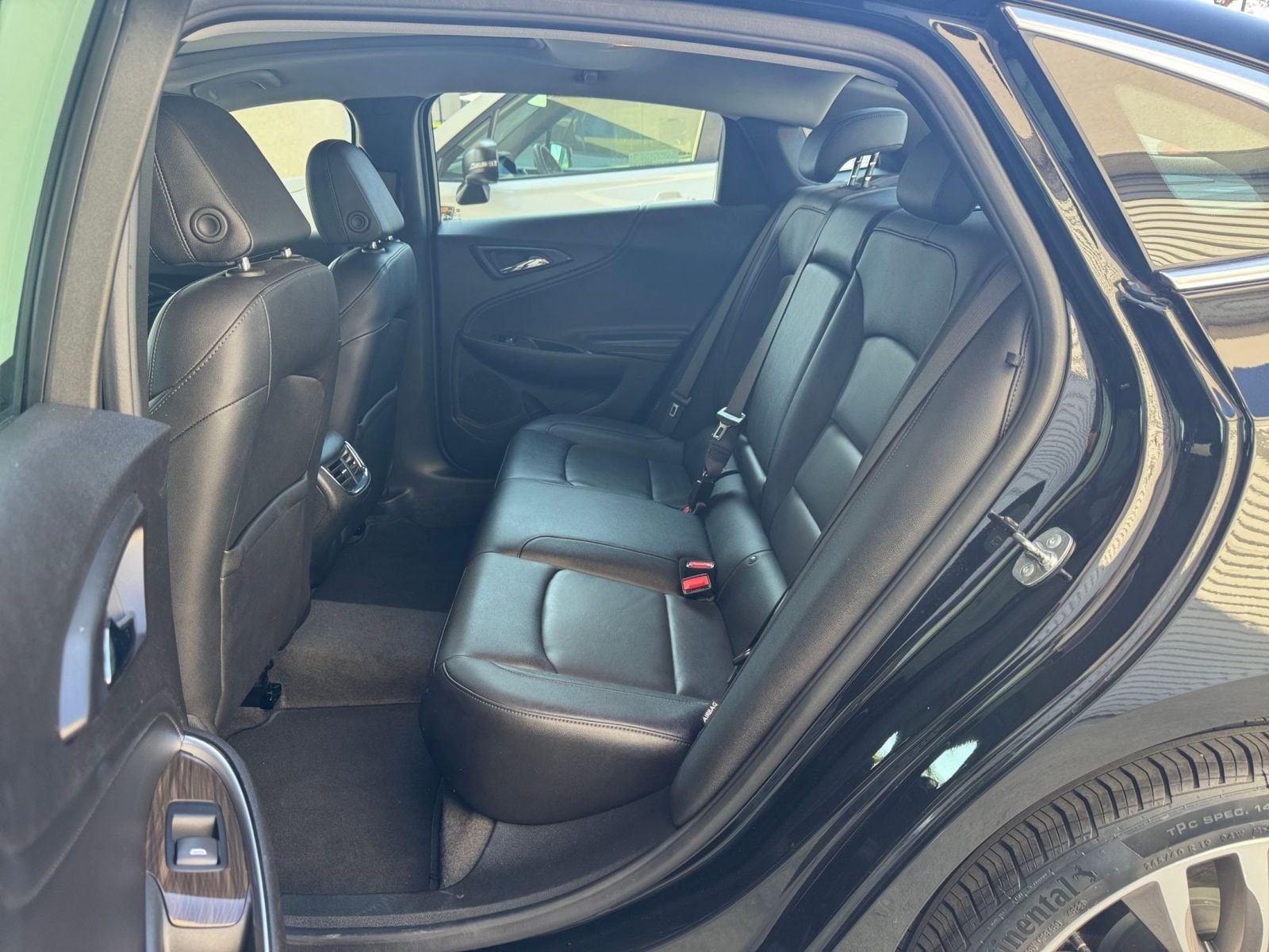 Thumbnail: 2024 Chevrolet Malibu - 25