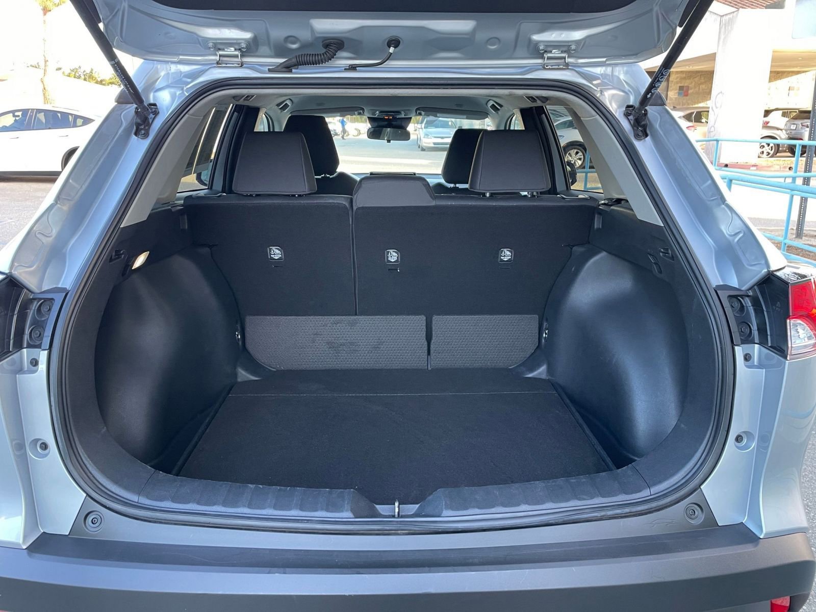 Thumbnail: 2025 Toyota Corolla Cross - 31