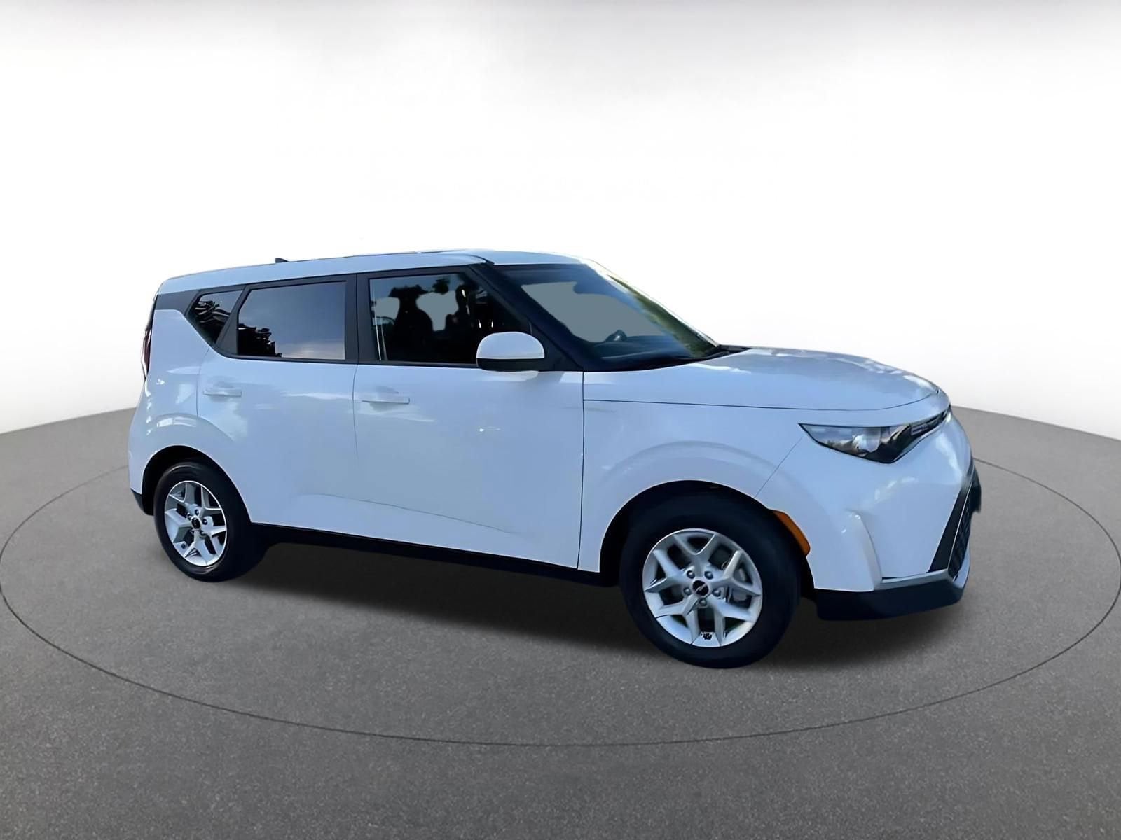 Thumbnail: 2025 Kia Soul - 2