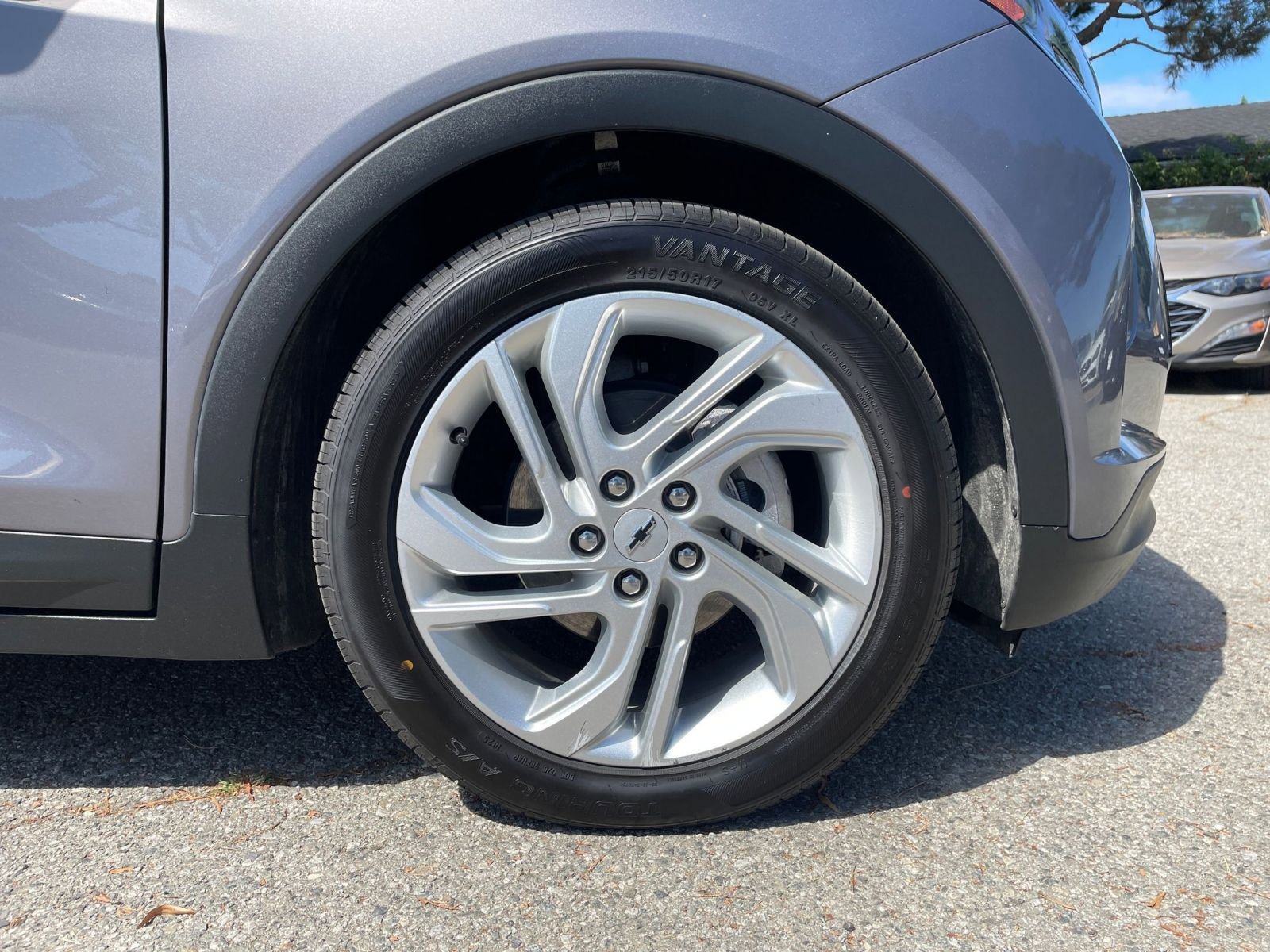 Thumbnail: 2023 Chevrolet Bolt EV - 33