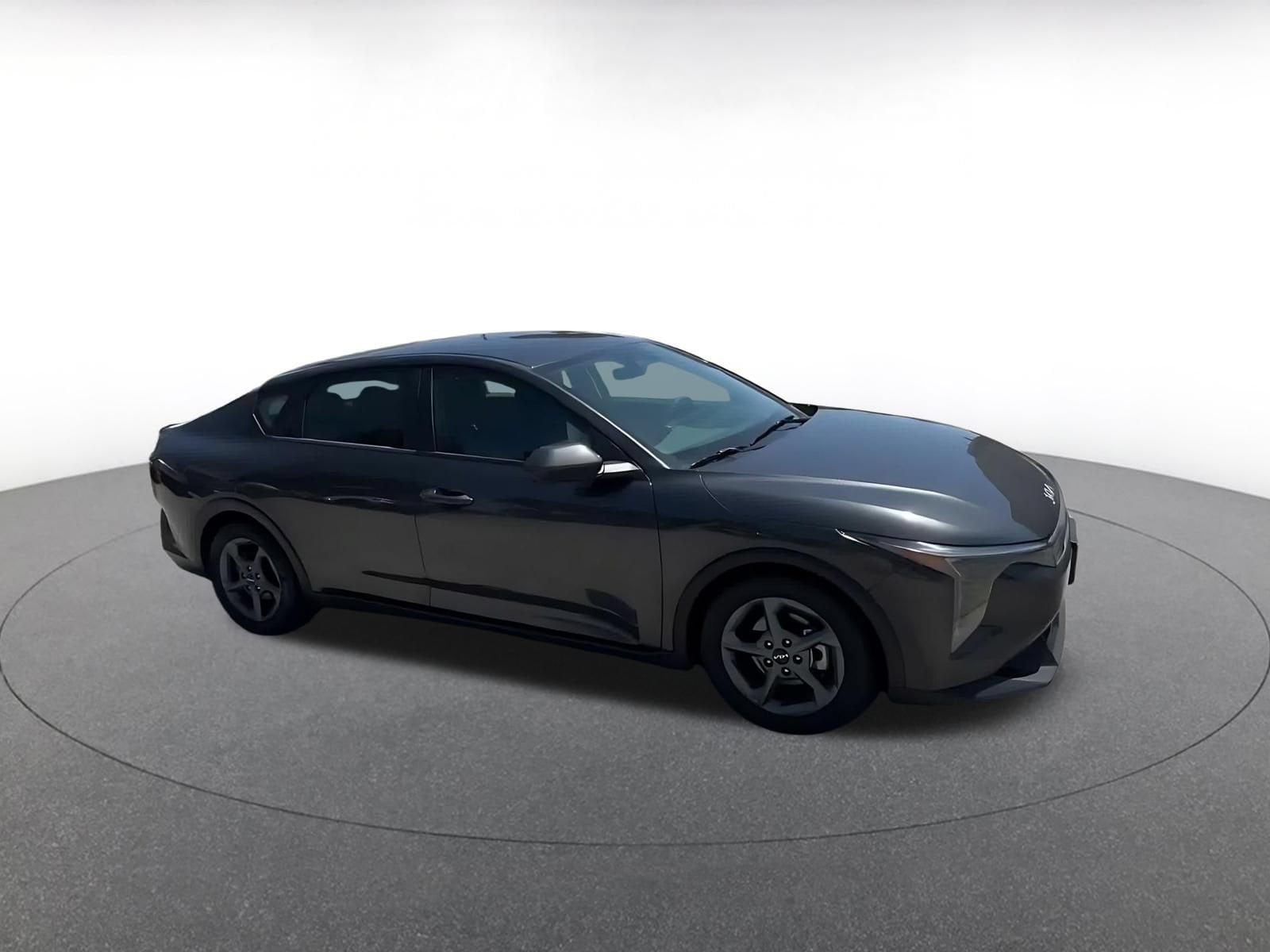 Thumbnail: 2025 Kia K4 - 2