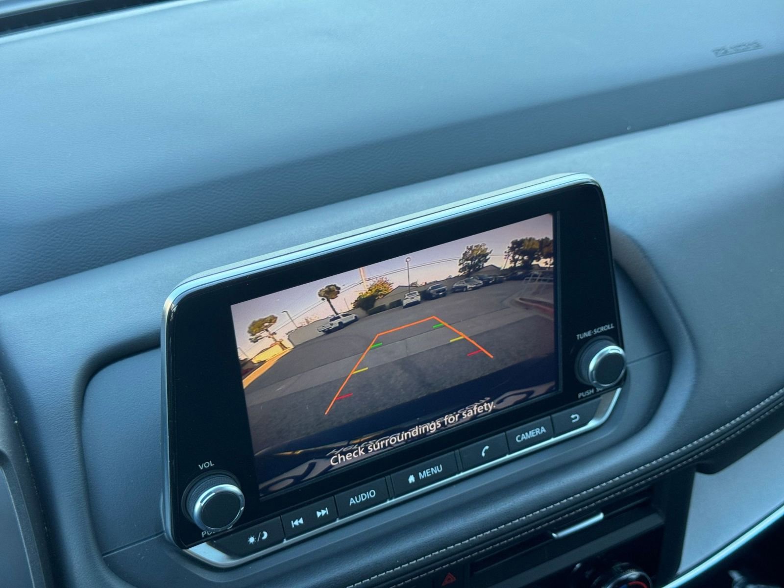 Thumbnail: 2025 Nissan Rogue - 25