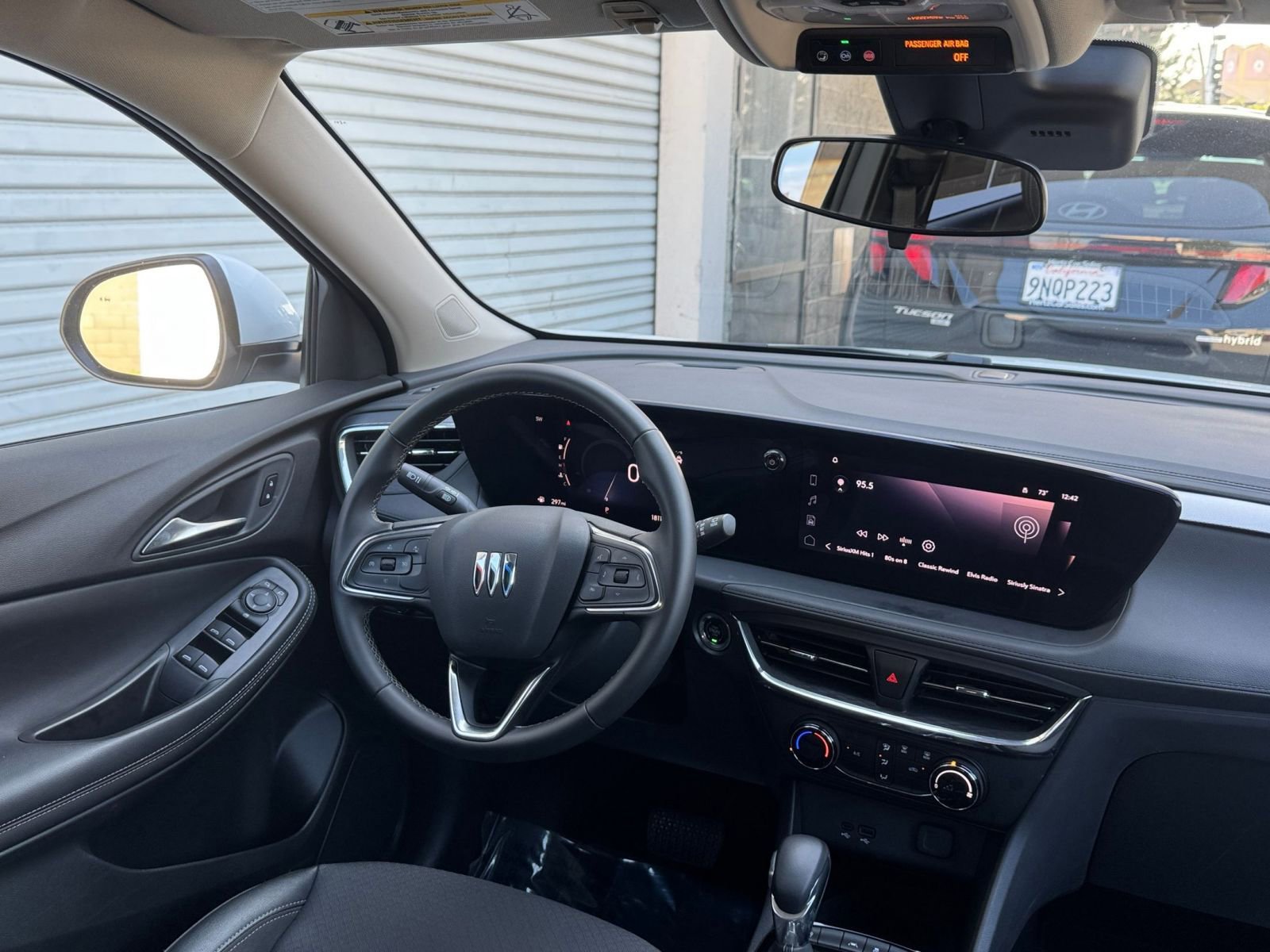 Thumbnail: 2025 Buick Encore GX - 32