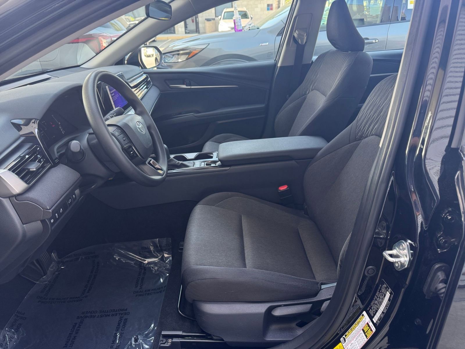 Thumbnail: 2025 Toyota Camry - 25