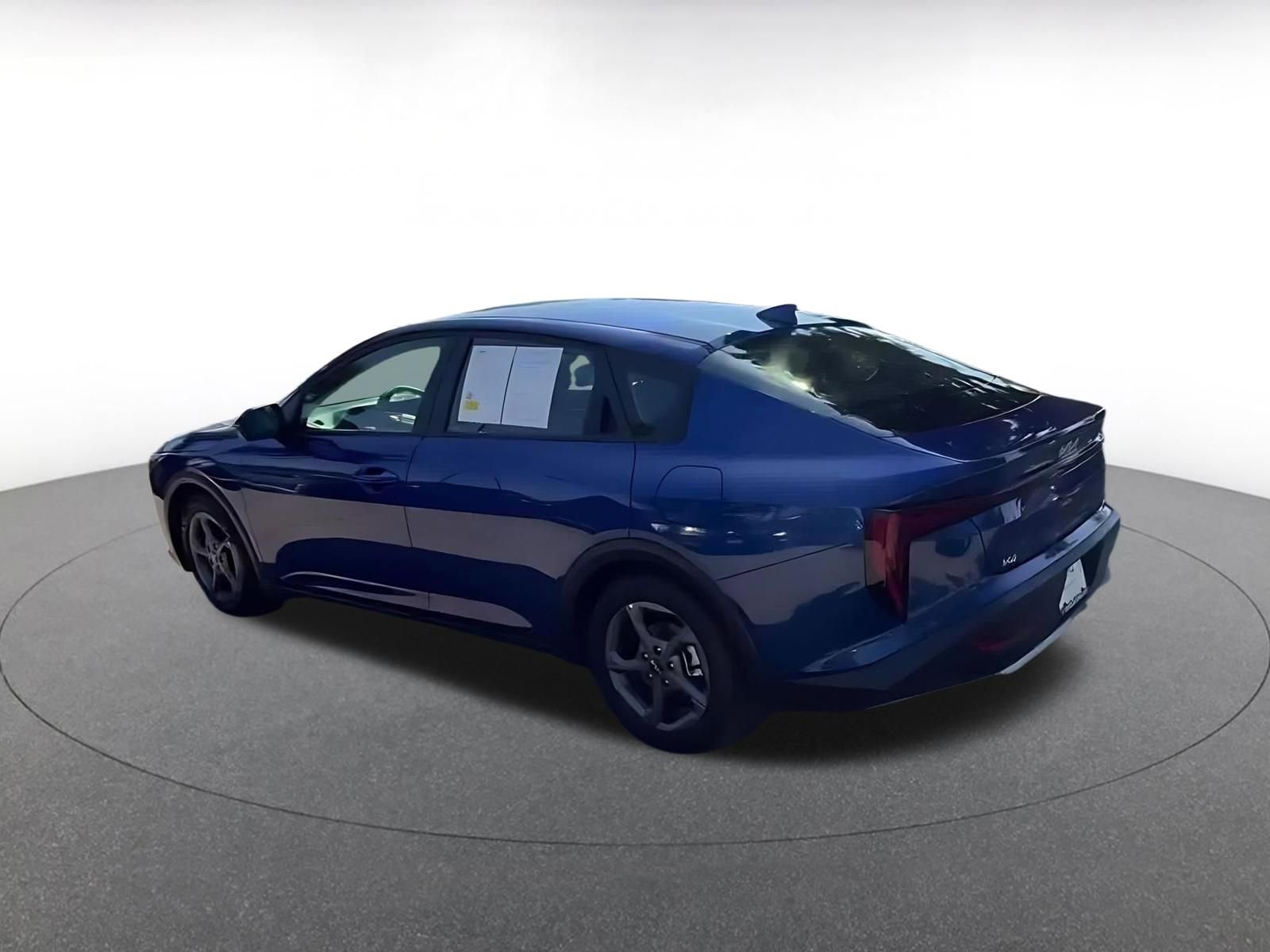 Thumbnail: 2025 Kia K4 - 10