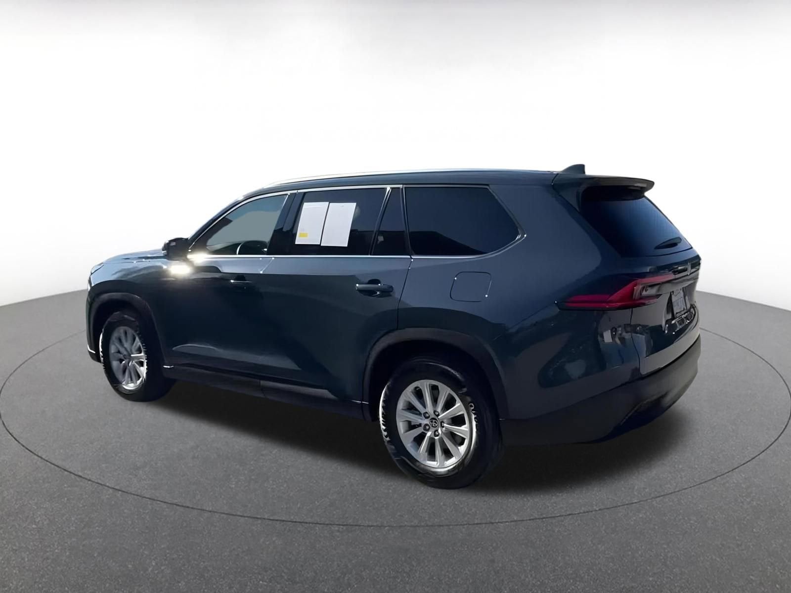 Thumbnail: 2025 Toyota Grand Highlander - 10