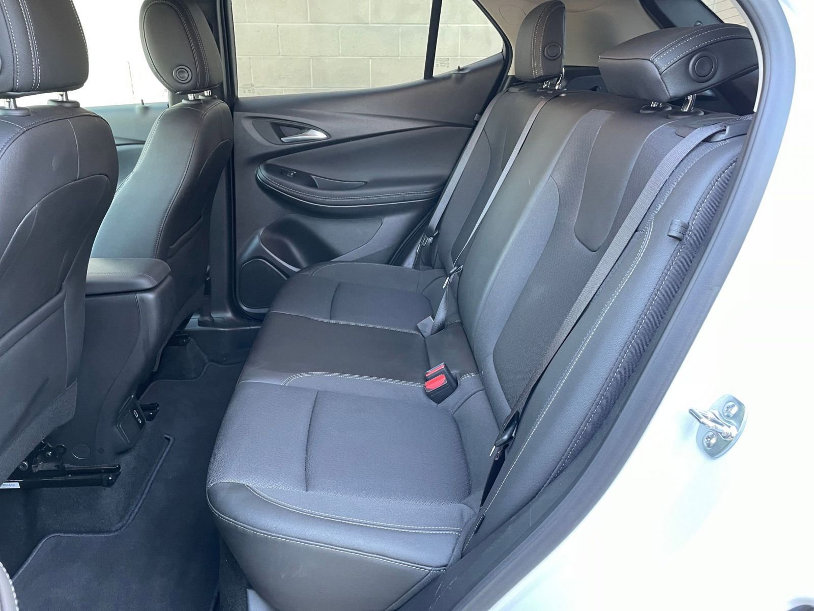 Thumbnail: 2025 Buick Encore GX - 25