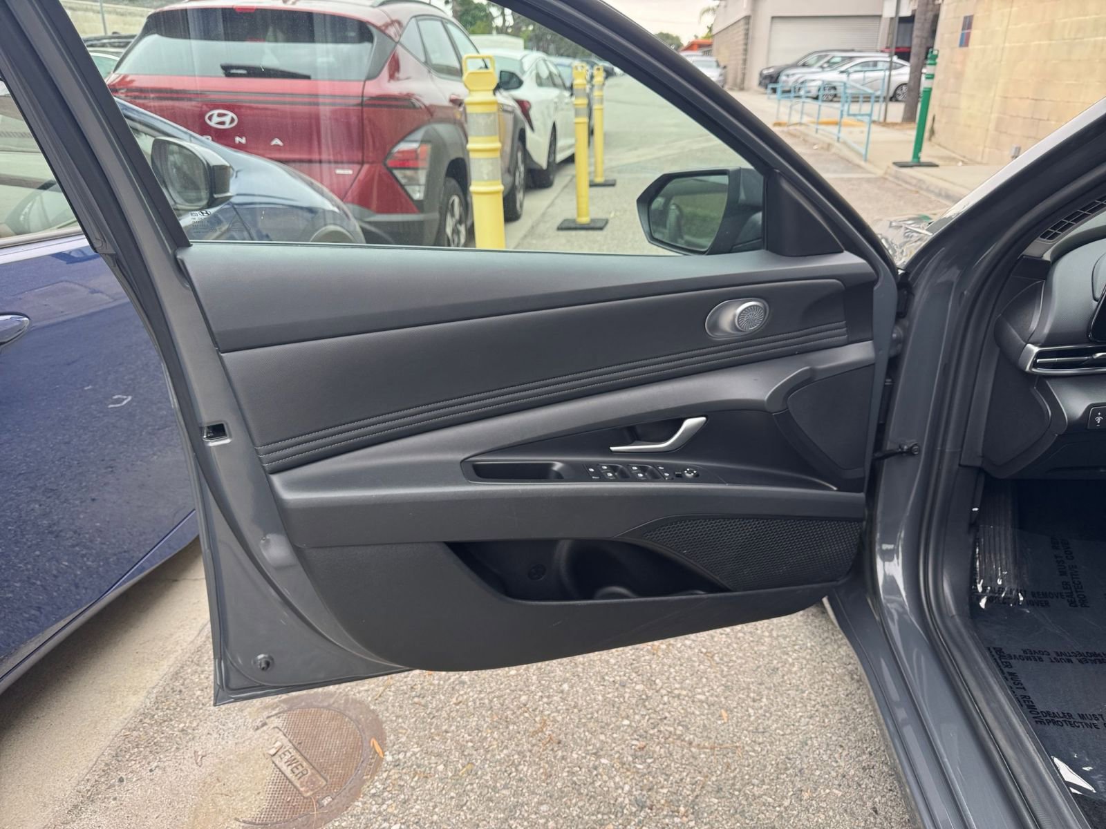 Thumbnail: 2025 Hyundai Elantra - 18