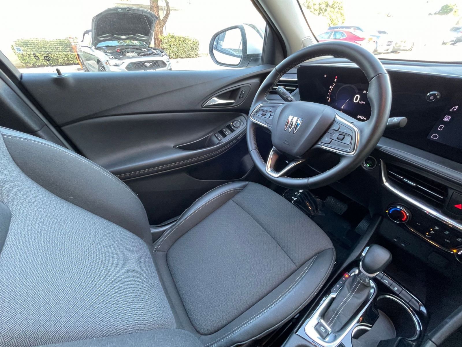 Thumbnail: 2025 Buick Encore GX - 34