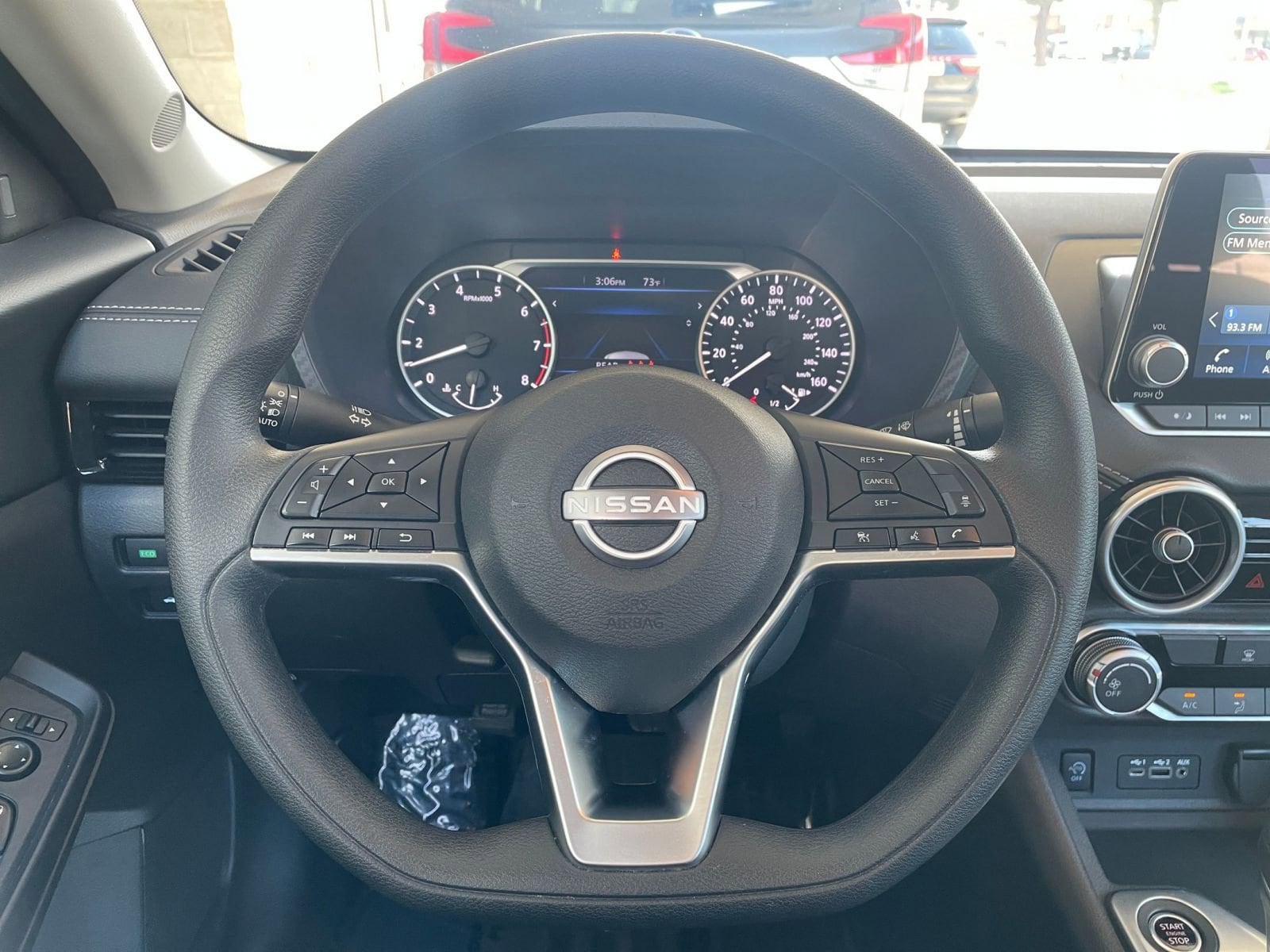 Thumbnail: 2024 Nissan Sentra - 28