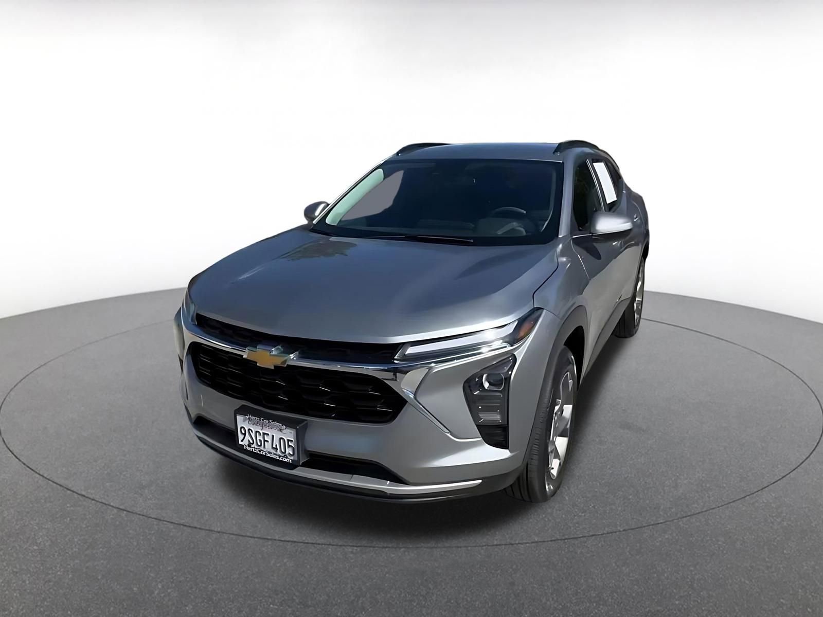 Thumbnail: 2025 Chevrolet Trax - 7