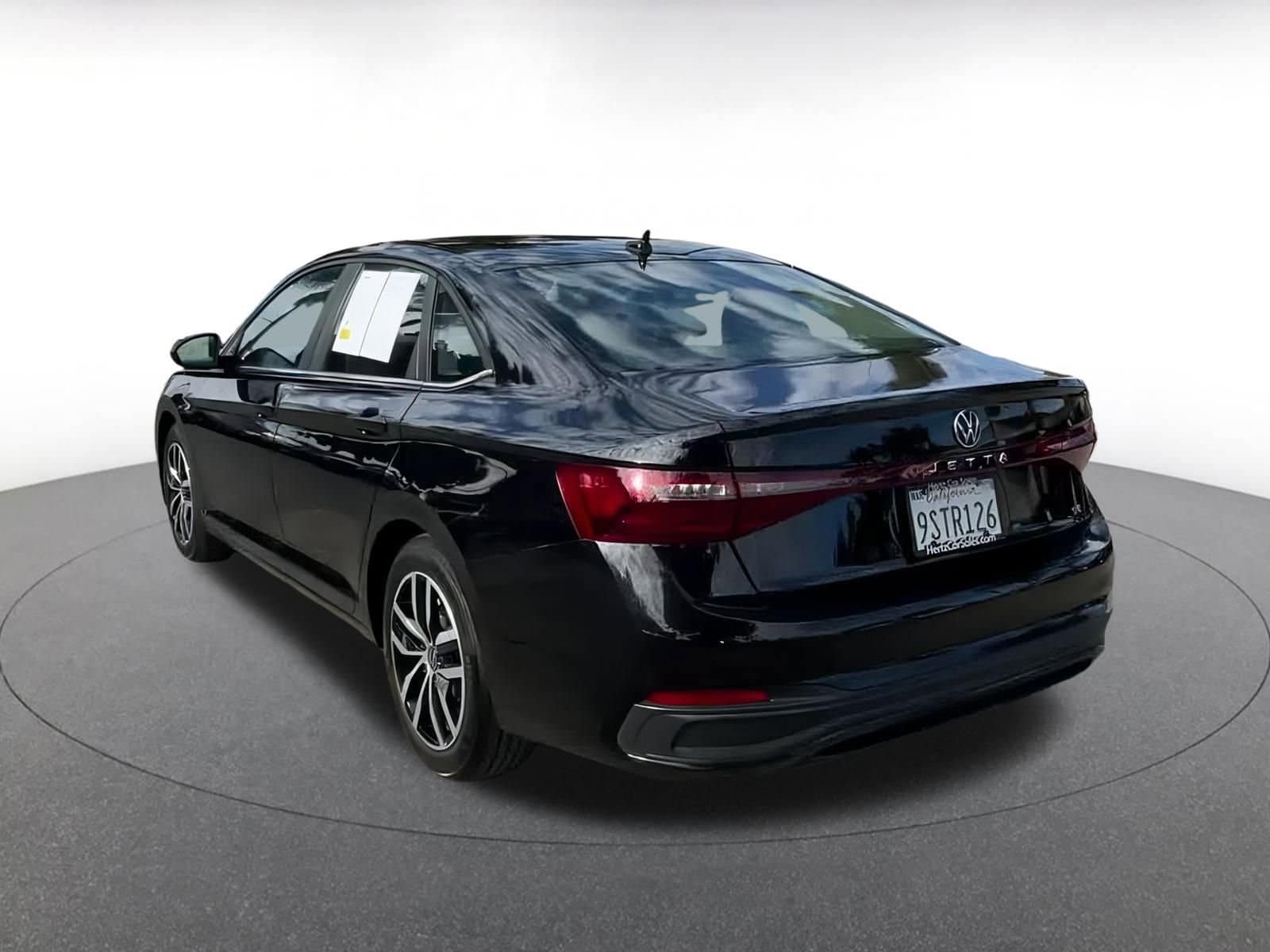 Thumbnail: 2025 Volkswagen Jetta - 11