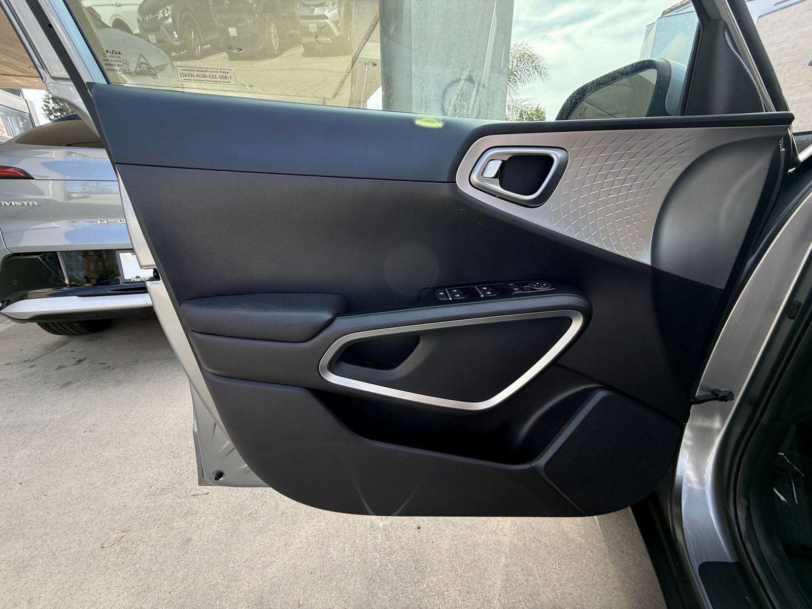 Thumbnail: 2025 Kia Soul - 18