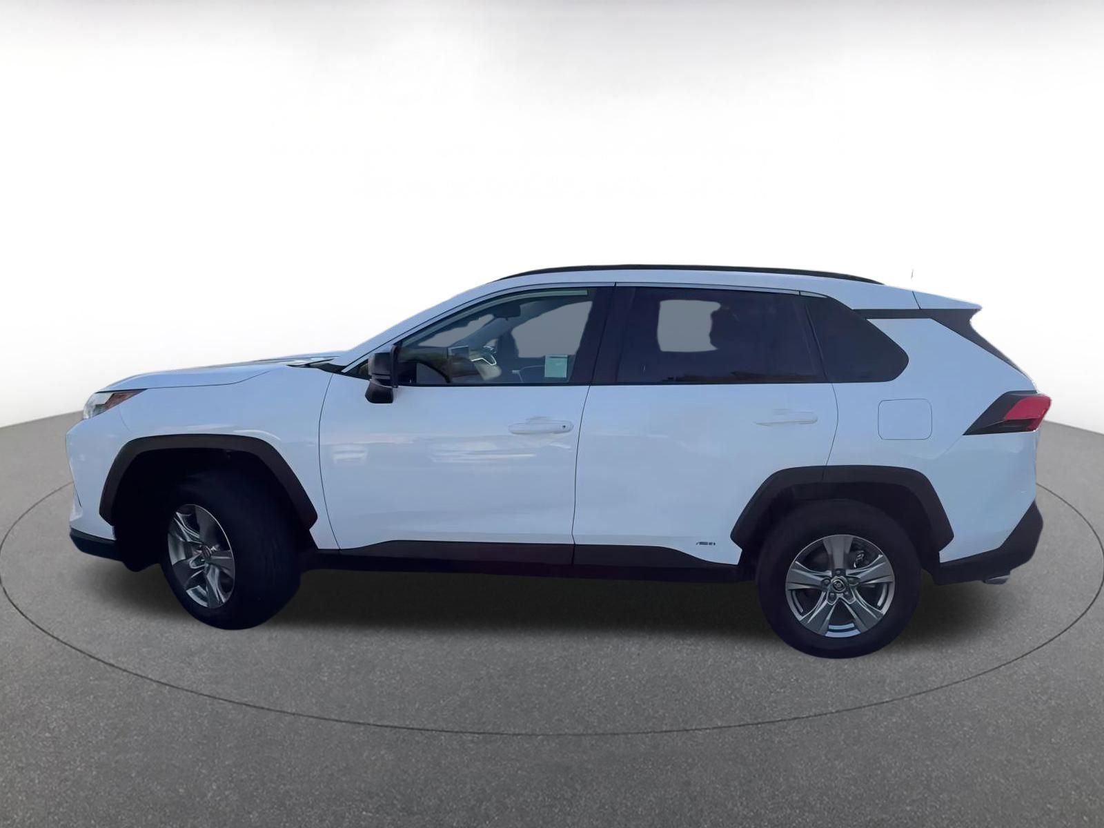 Thumbnail: 2025 Toyota RAV4 - 9