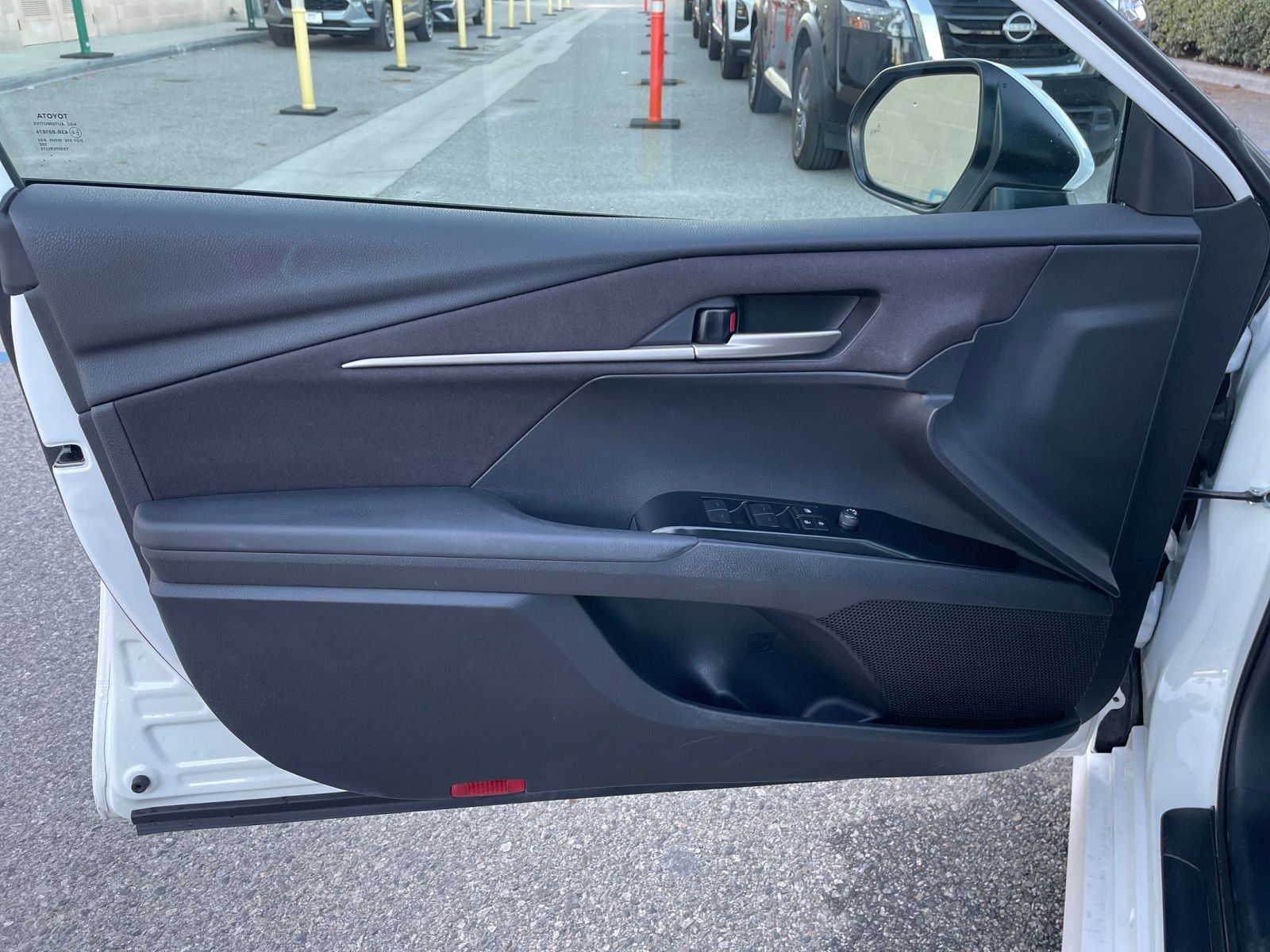 Thumbnail: 2025 Toyota Camry - 20