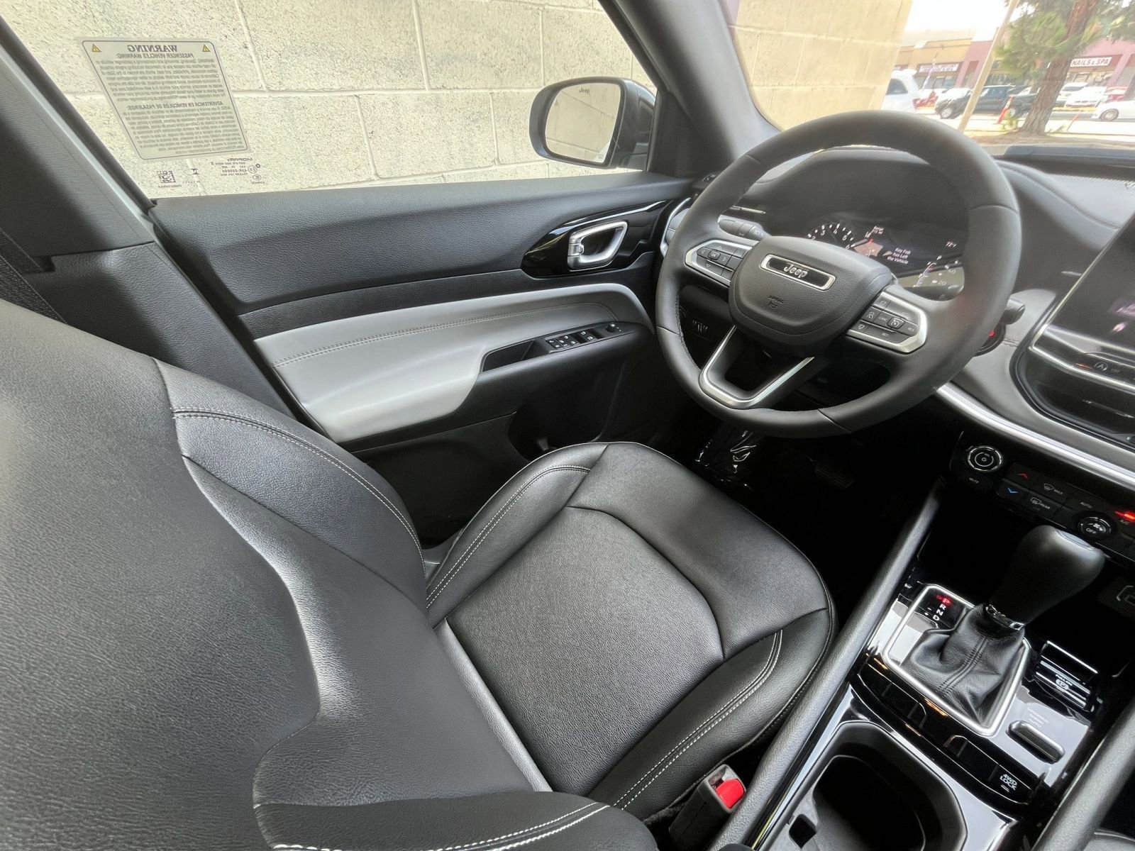 Thumbnail: 2025 Jeep Compass - 34