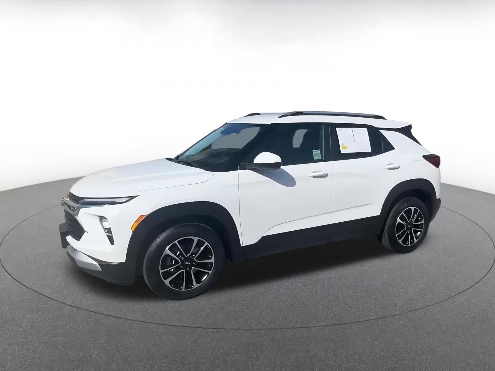 Thumbnail: 2025 Chevrolet TrailBlazer - 9