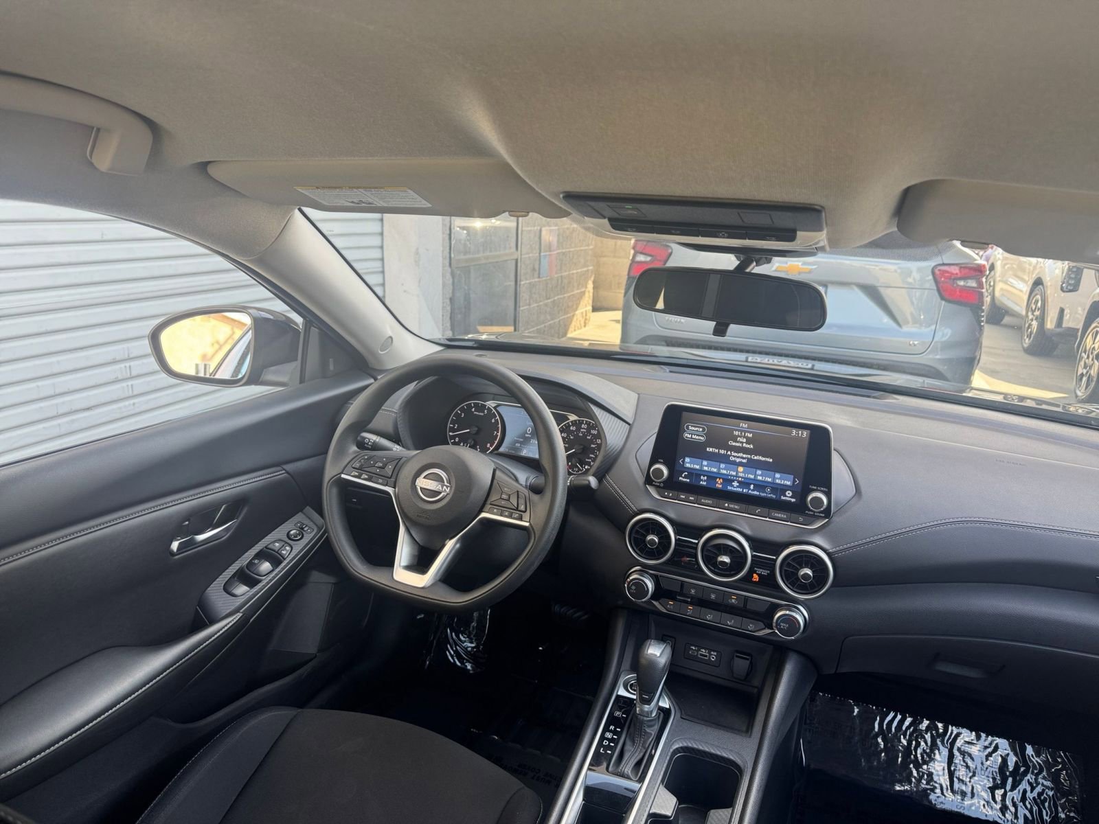 Thumbnail: 2025 Nissan Sentra - 33