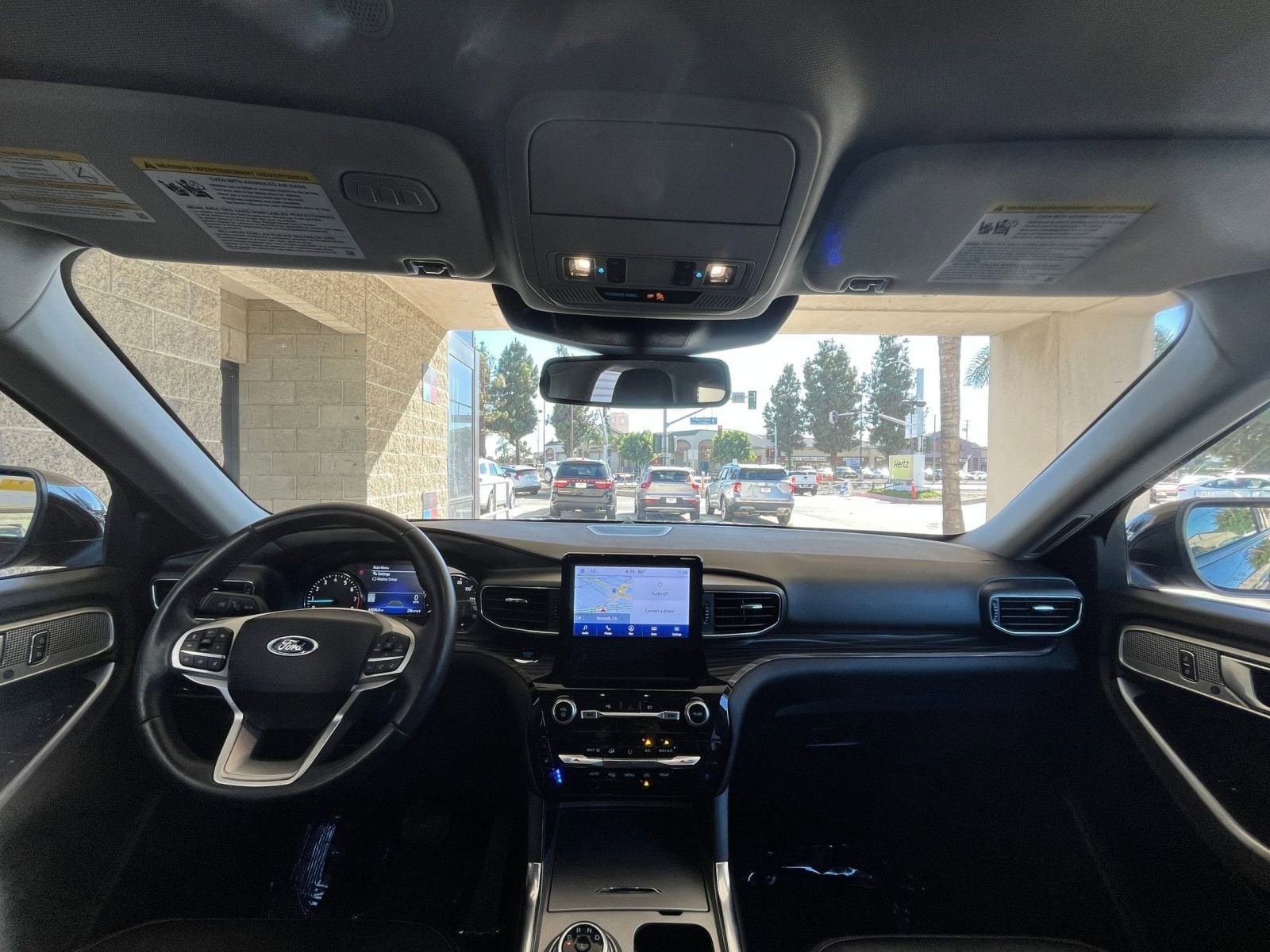 Thumbnail: 2023 Ford Explorer - 34
