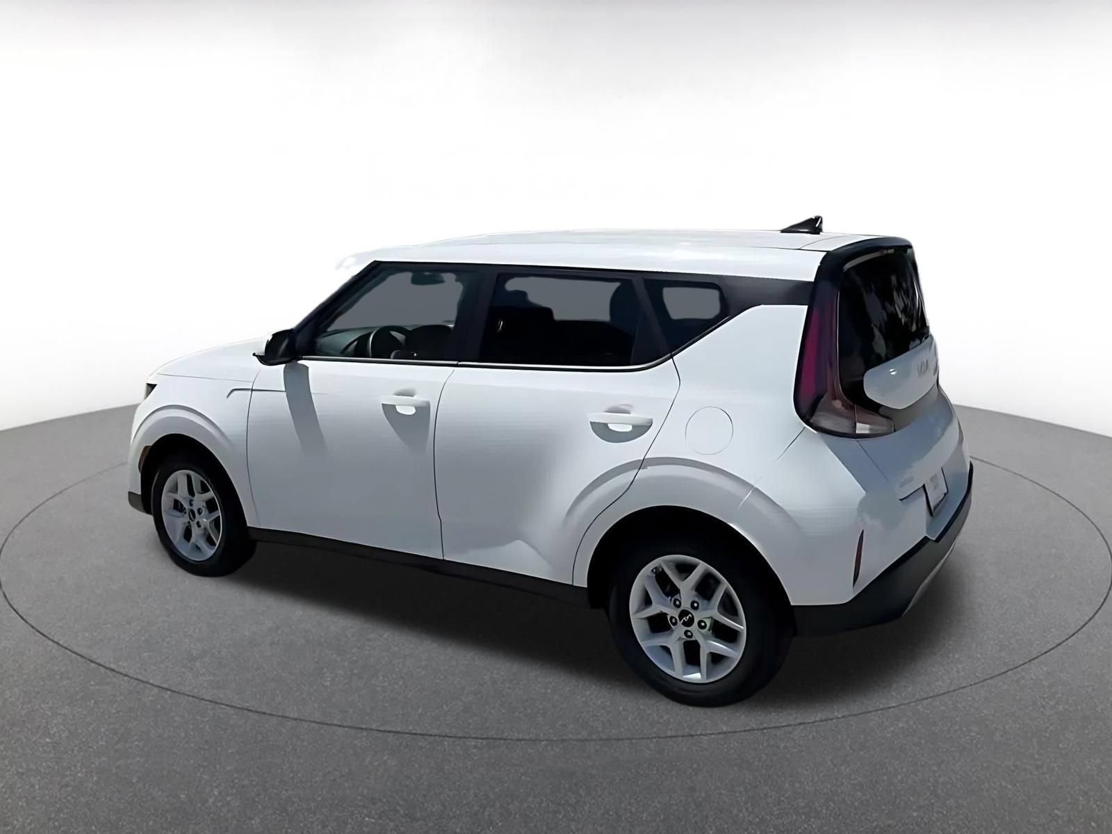 Thumbnail: 2025 Kia Soul - 10